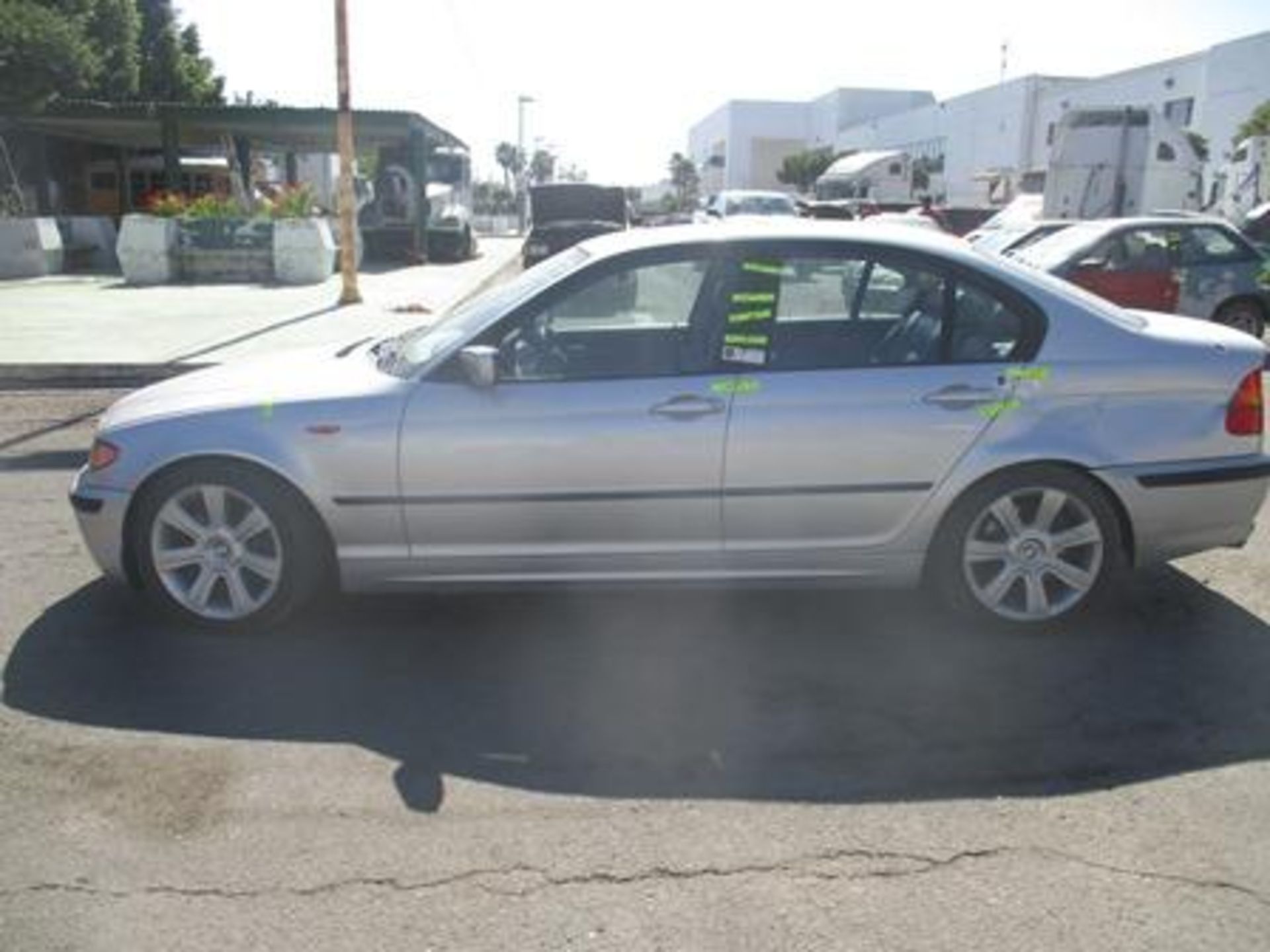 Vehículo, Marca: Bmw, Linea: 325i, Tipo: Sedan, Modelo: 2003, Color: Plata, Located In: Baja