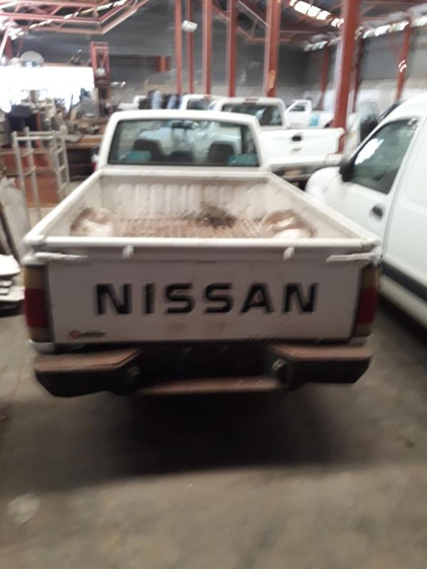 Vehículo Marca Nissan Tipo Pick Up T/M Dh Camioneta, Modelo 2009, 4 Cilindros, Located In: - Bild 3 aus 12