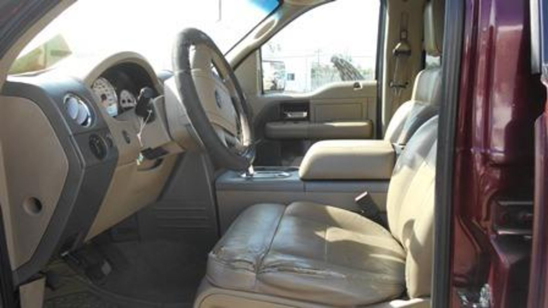 Vehículo Marca: Ford F150, Tipo: Pick Up, Modelo: 2005, Located In: Baja California, Deposit Of: $ - Image 9 of 11