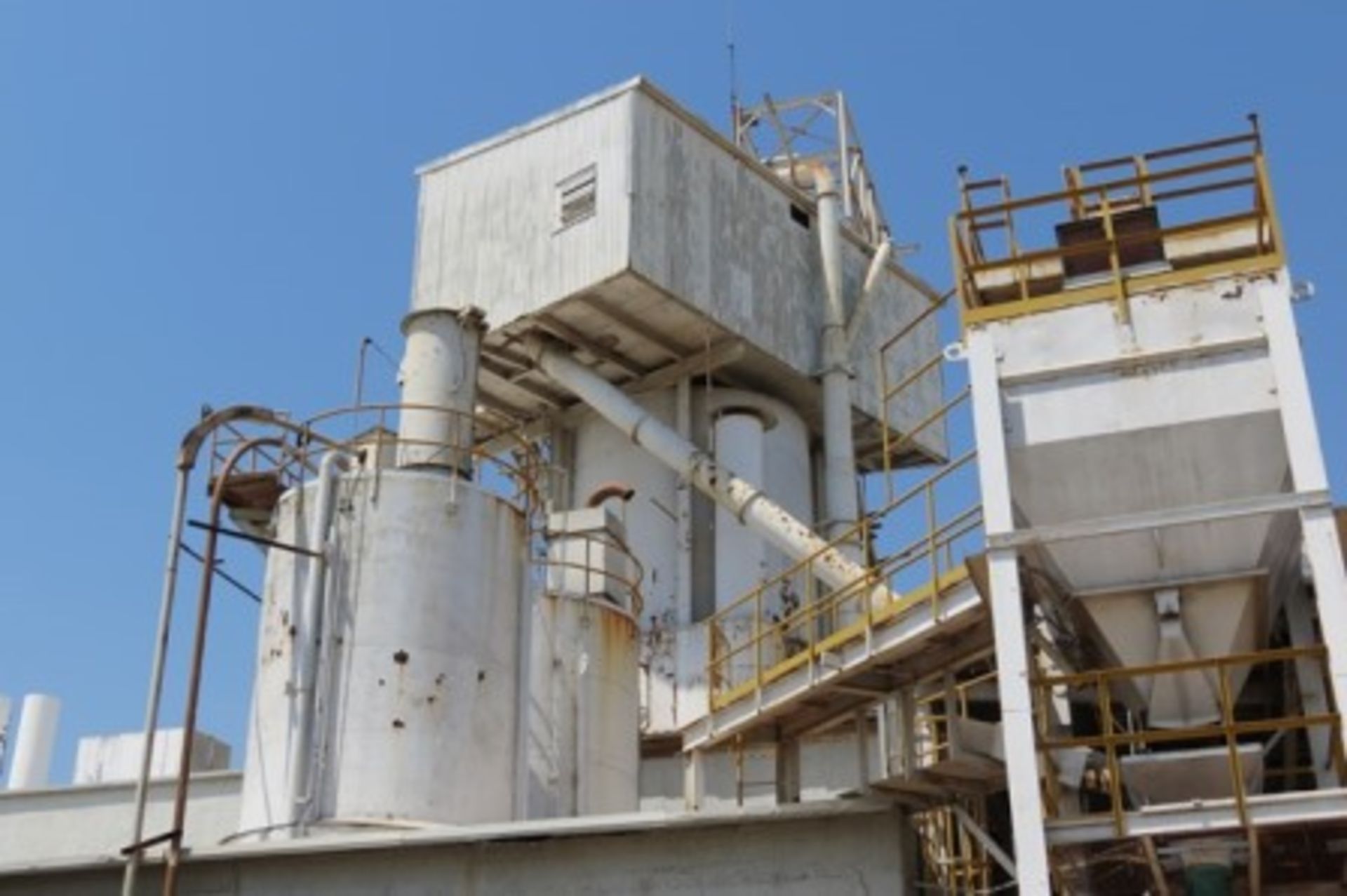 Dust collector, with 2 150 hp centrifugal blowers, filters, ducts, cooling tower - Image 44 of 46