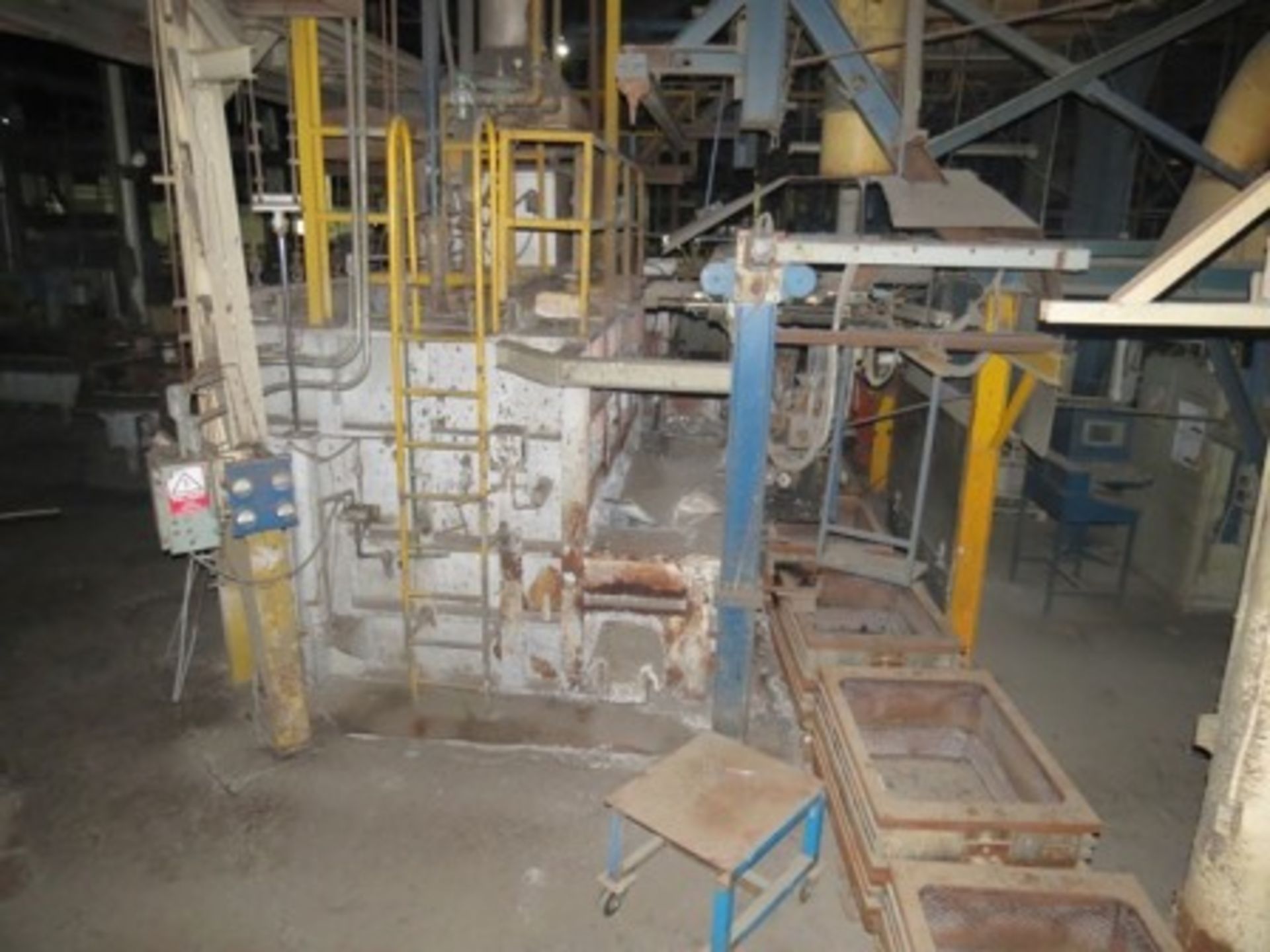 Melting furnace with dumper, hood and ductwork for gas extraction. - Image 7 of 12