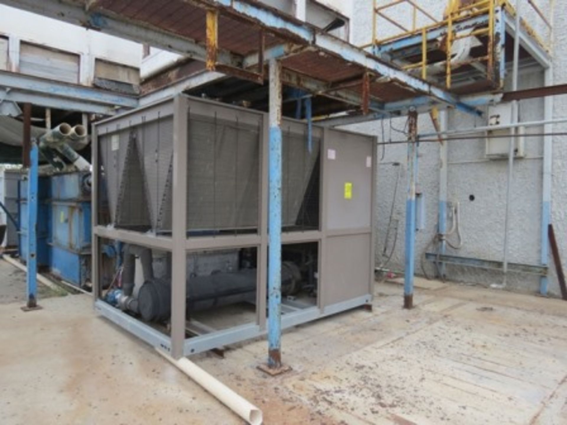 Eco Green chiller, (4)air compressors, (5)5hp pumps and structure. - Image 12 of 17