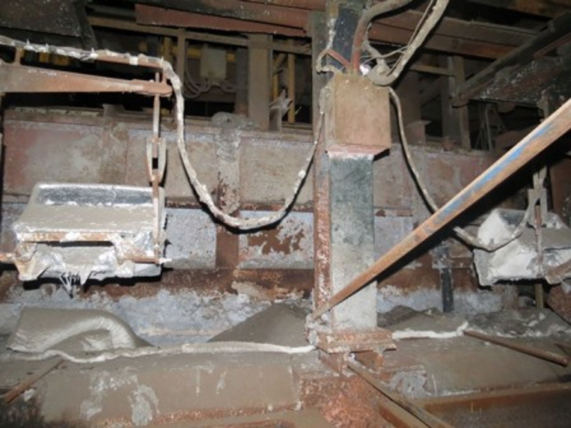 Melting furnace with dumper, hood and ductwork for gas extraction. - Image 6 of 12