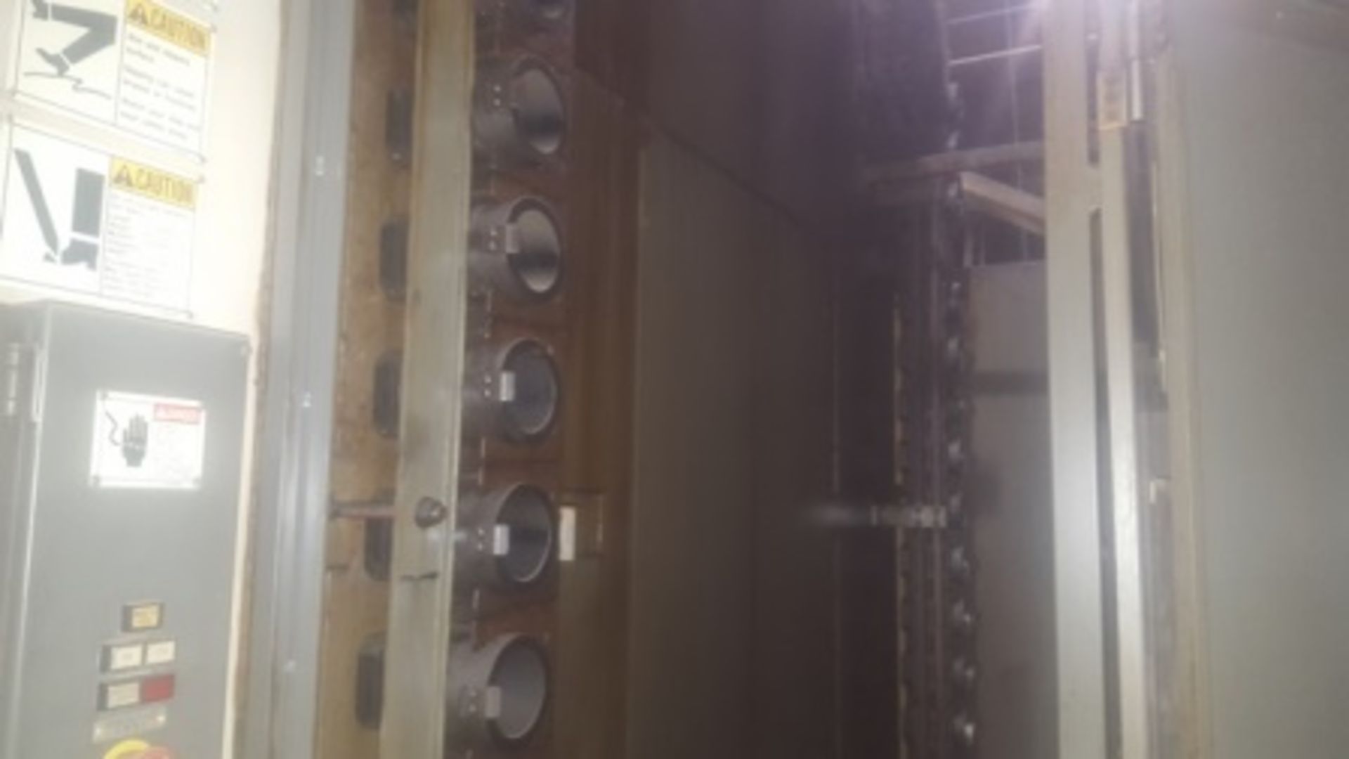 Toyoda Machine Works FA550II s/n NM8147, 1997, CNC horizontal machining center, Chipblaster high… - Image 22 of 33