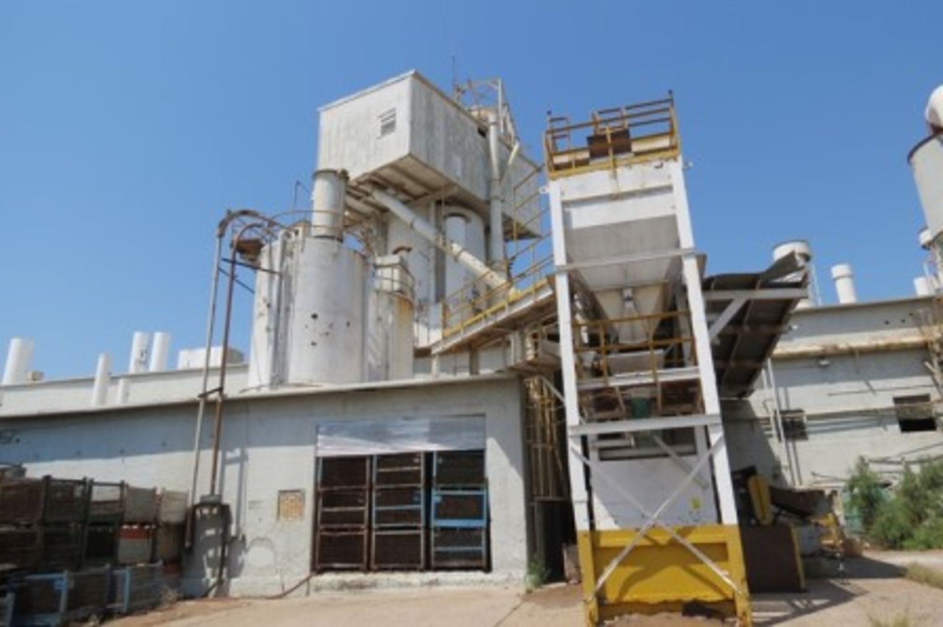 Dust collector, with 2 150 hp centrifugal blowers, filters, ducts, cooling tower - Image 45 of 46