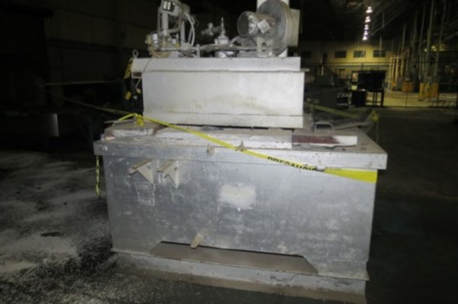 Aluminum melting reverberatory furnace. Leak testing machine. Solvent and washing tanks - Image 3 of 10