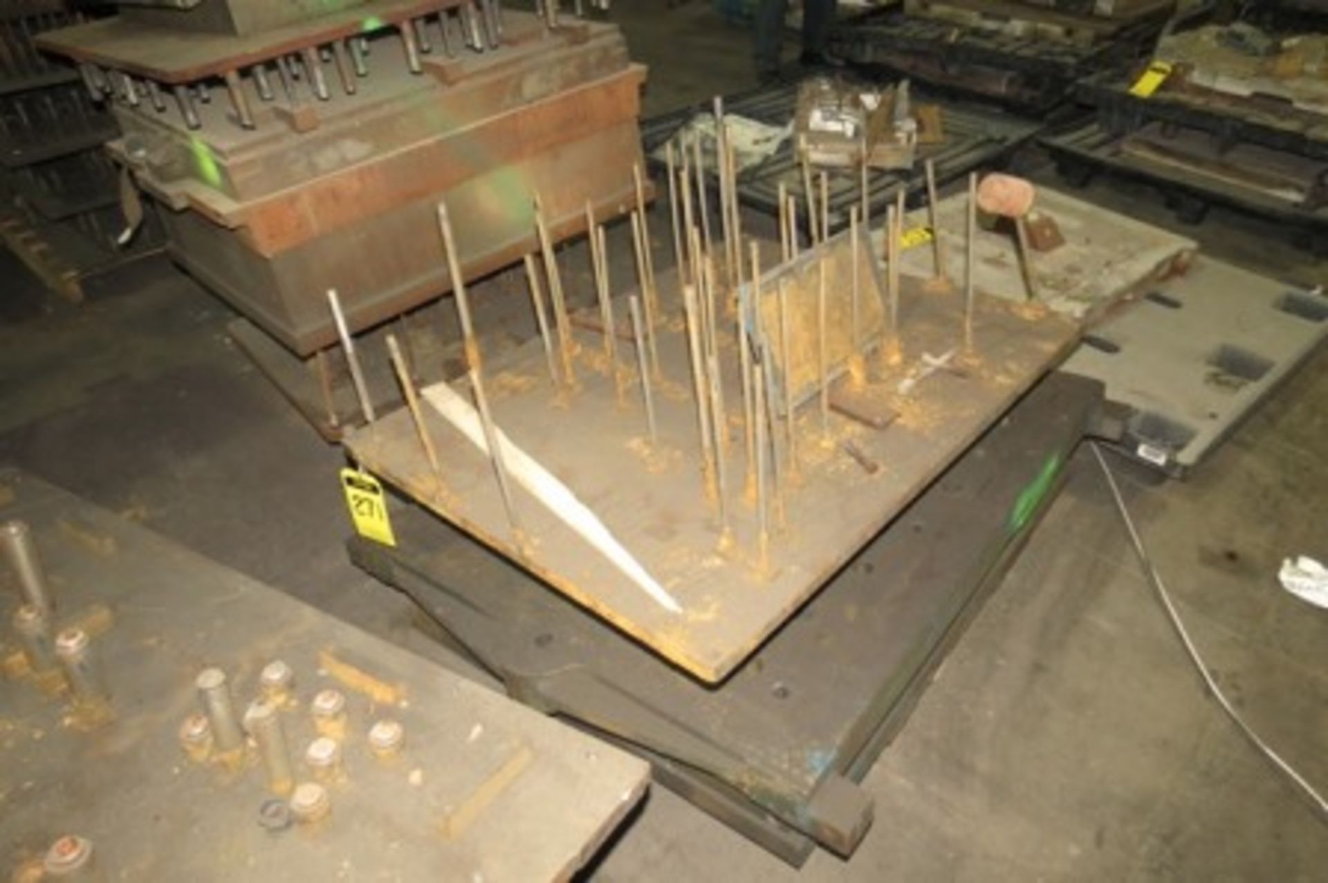 (12) Die casting molds - Image 2 of 9