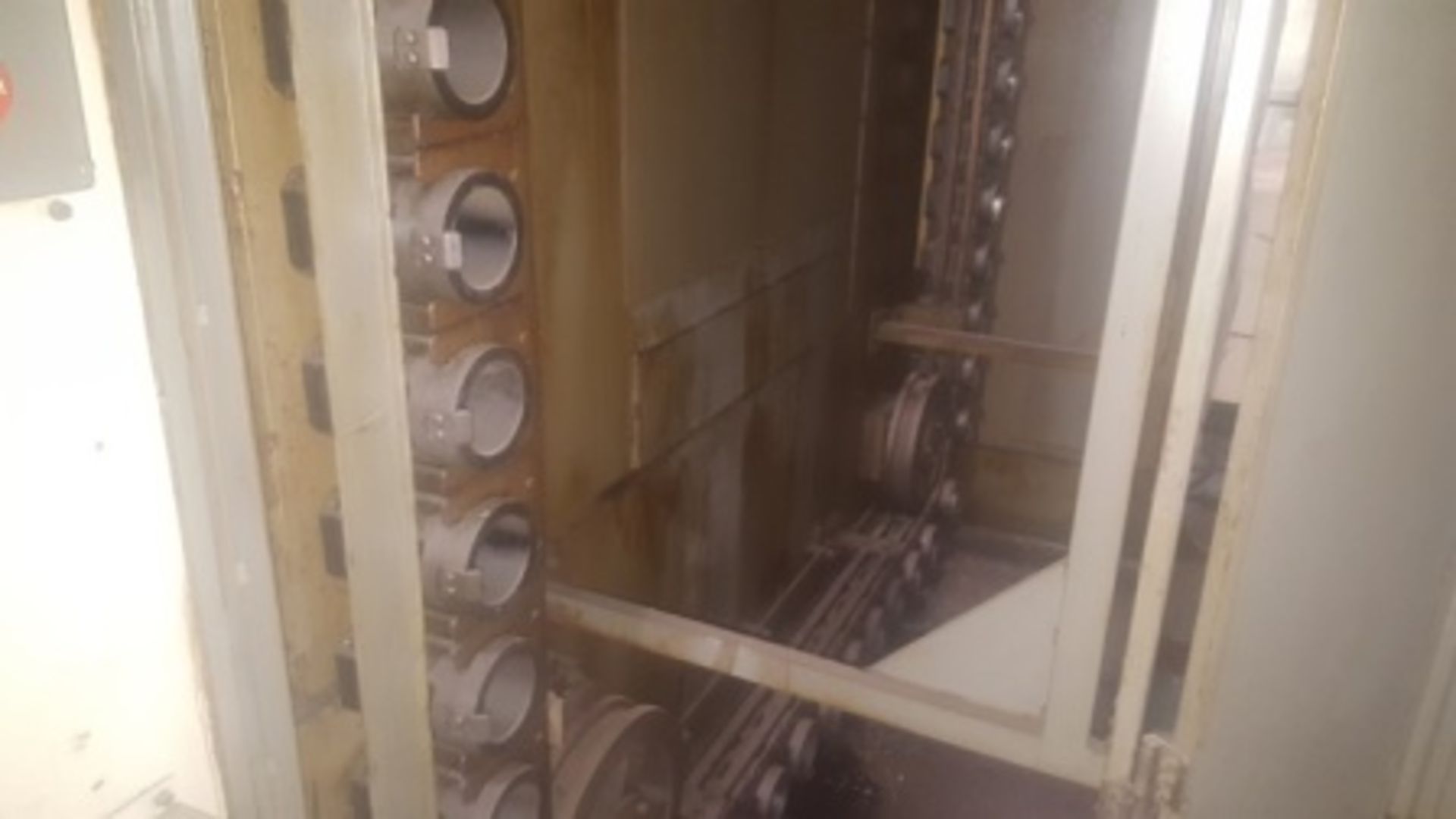 Toyoda Machine Works FA550II s/n NM8147, 1997, CNC horizontal machining center, Chipblaster high… - Image 23 of 33