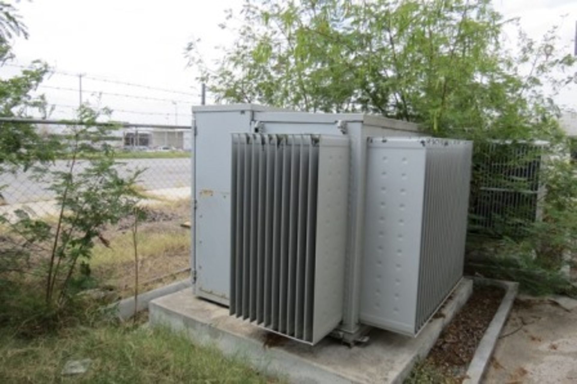 Solomon 2500 kVA transformer, oil cooled