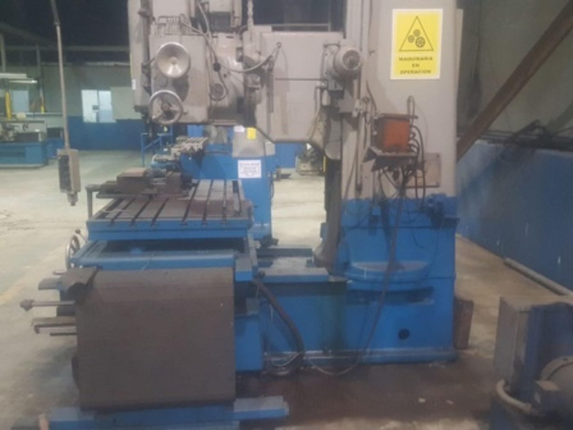 Bohner y Köhle #4 milling machine, 2 axis 70 x 70 cm table, universal head