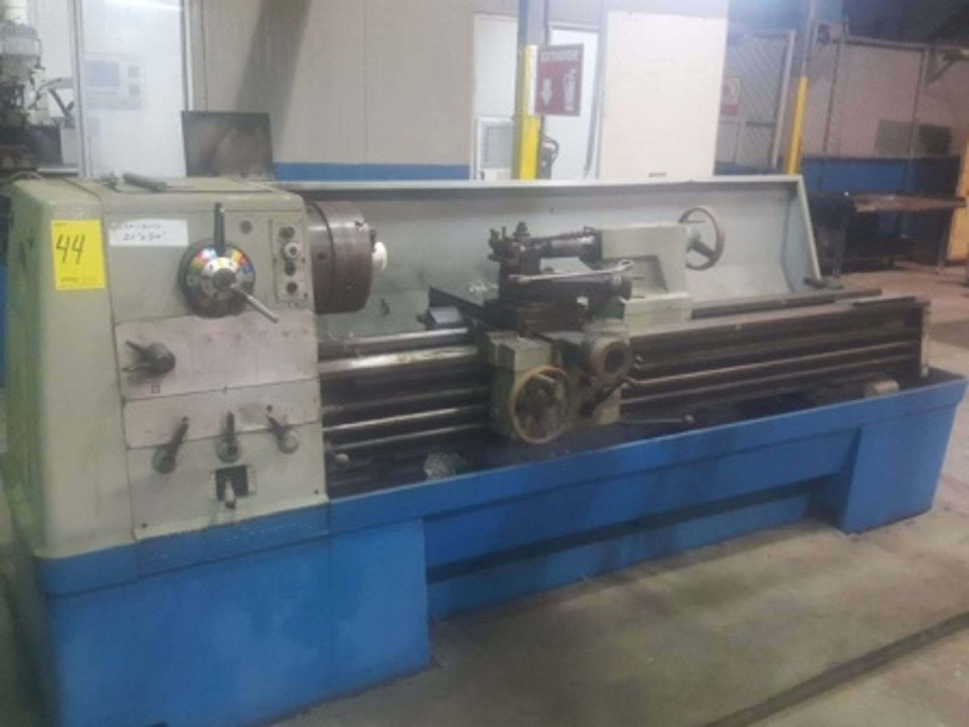 Clausing Colchester engine lathe, 21" awing