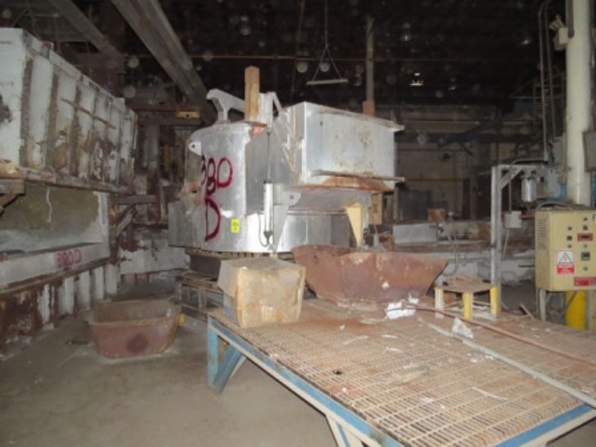 Melting furnace with dumper, hood and ductwork for gas extraction. - Image 2 of 12