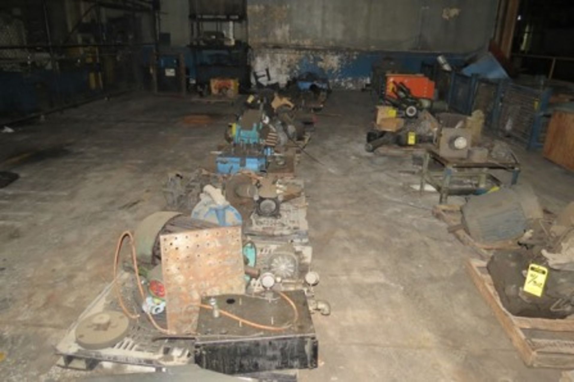 (12) Pallets with die casting spare parts - Image 19 of 19