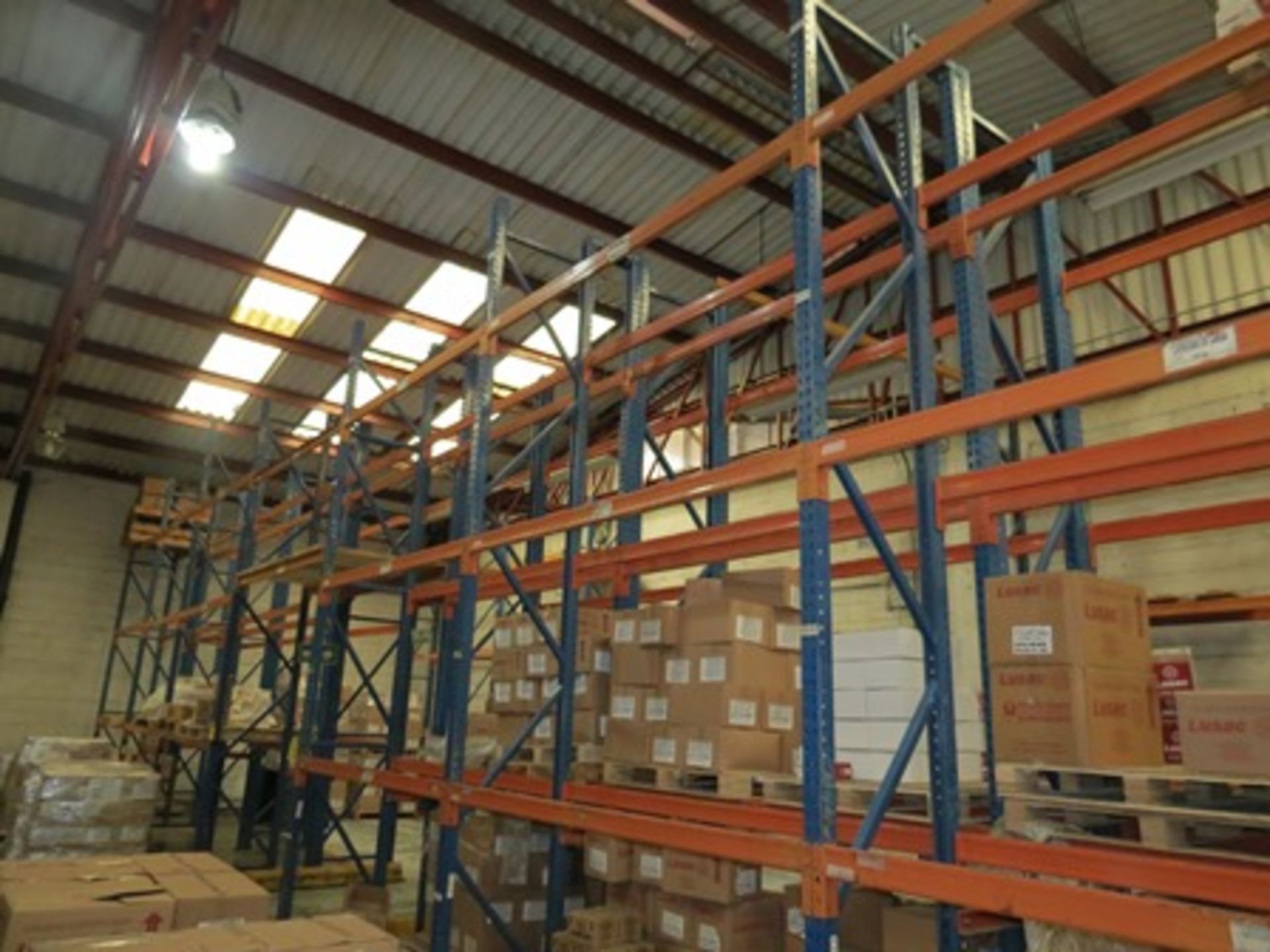 Vertical storage rack 19.67 m front x 0.76 m deep x 4.52 m high consists of 3 levels, drawer of … - Image 3 of 7