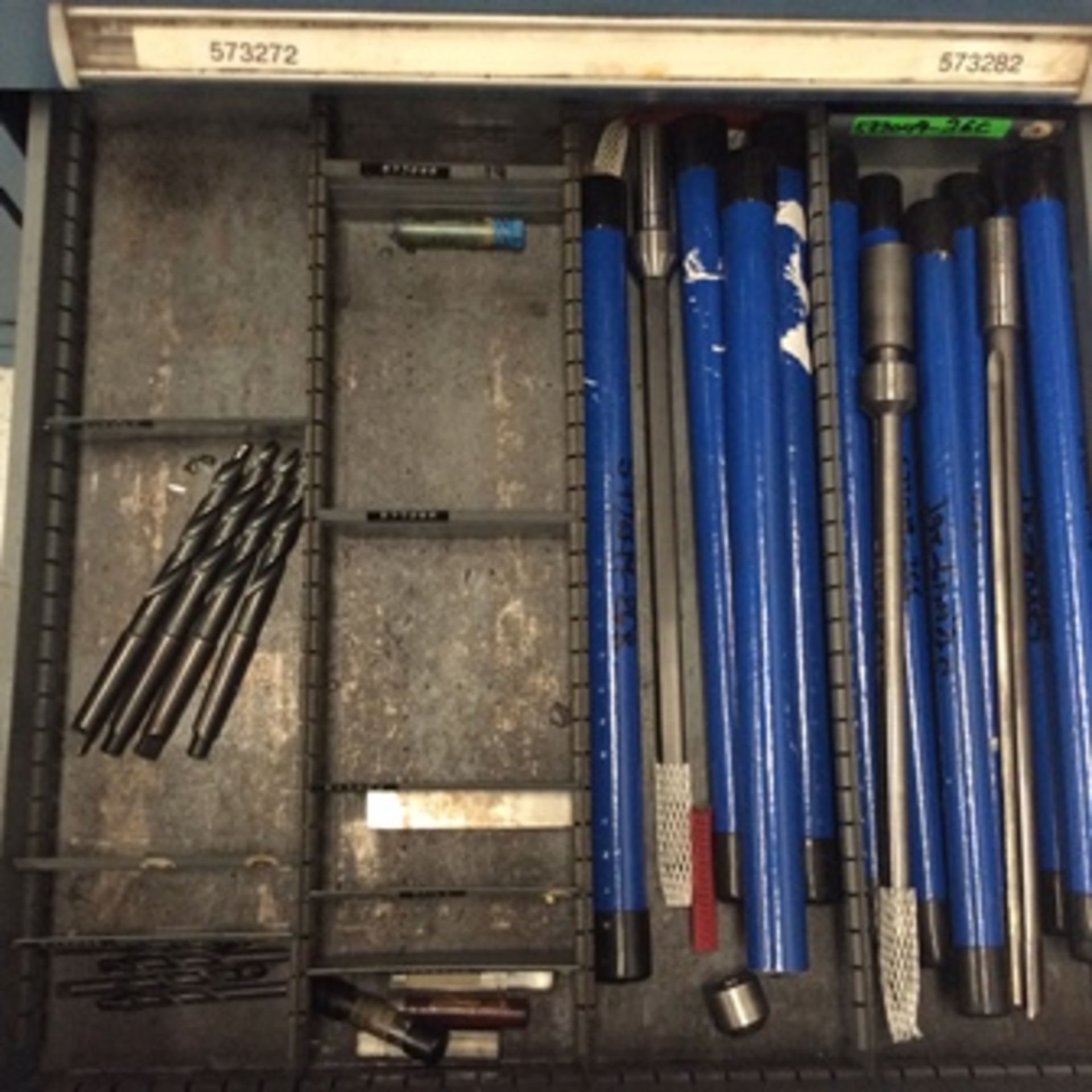 4 tool drawers with 40 drawers in total that contain attachments for CNC operations; taps, shape … - Image 17 of 25