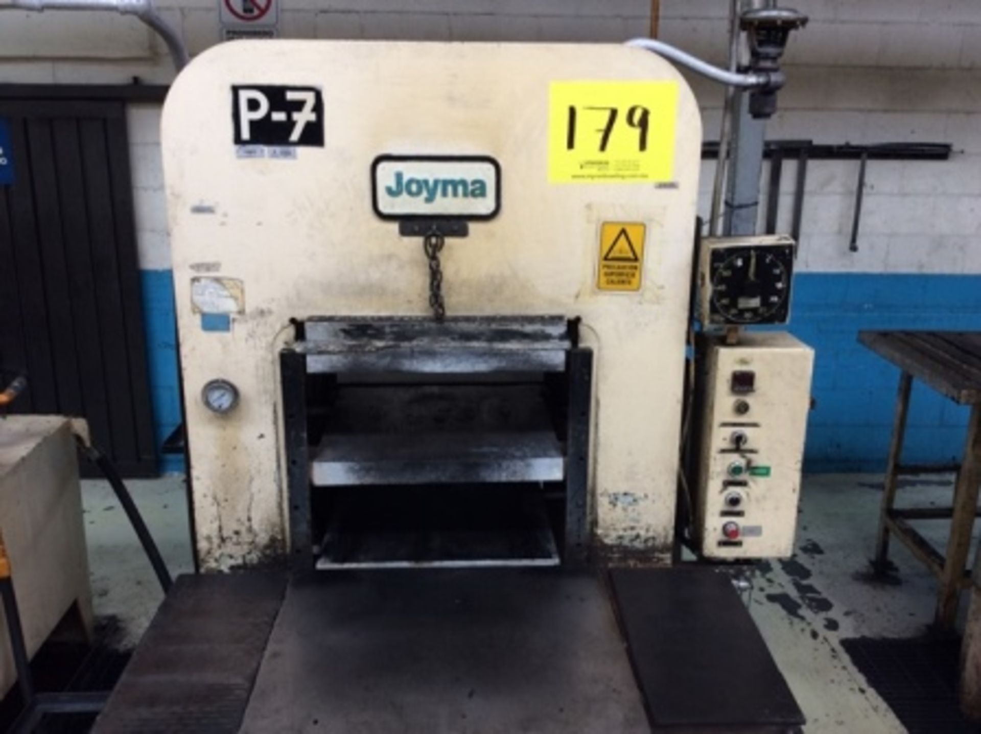 Hydraulic press brand Joyma model Mimexr, cap. 170 Ton includes two-plate oil heating system and … - Image 12 of 12