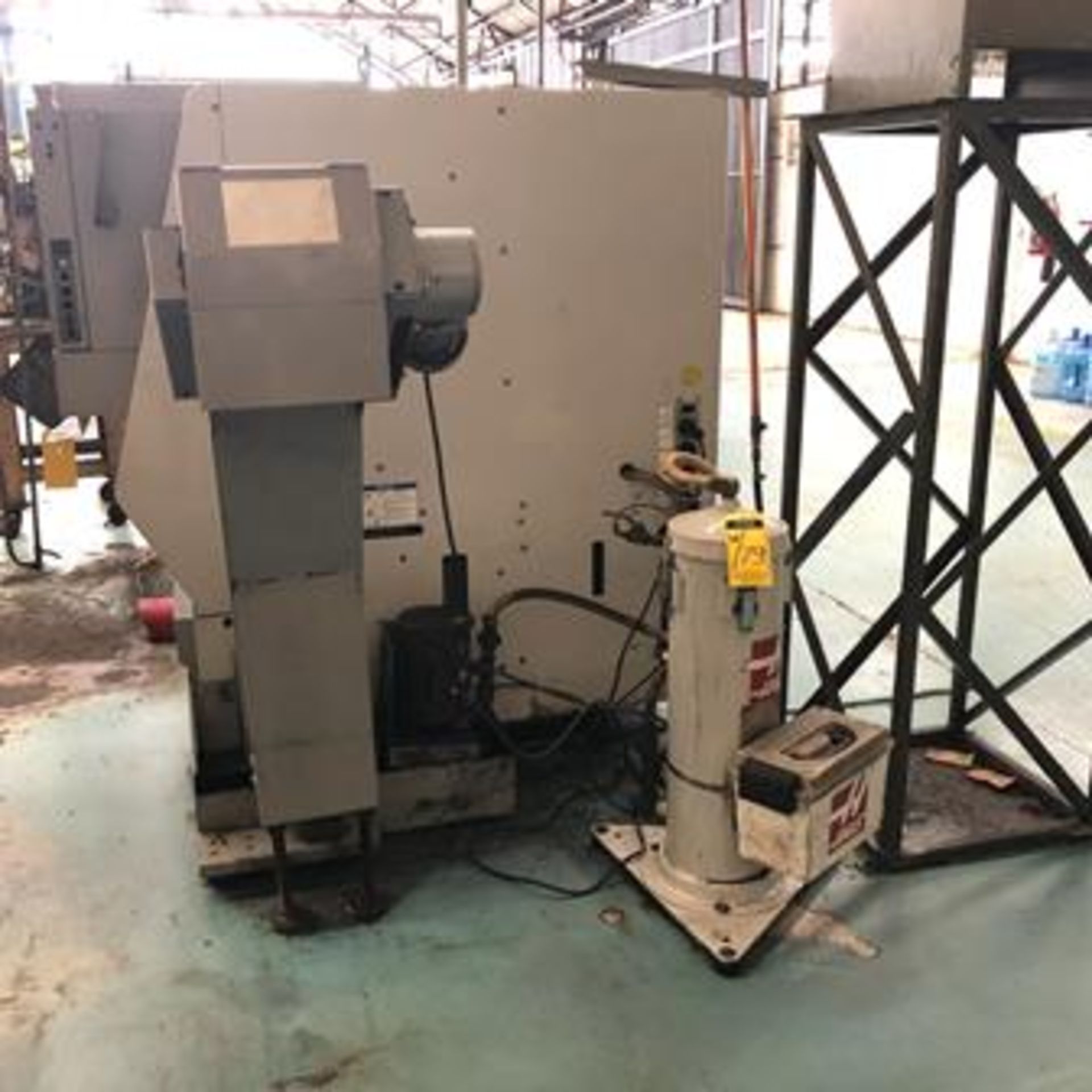 2009 Haas CNC Lathe, model SL20B series 3084803 , MFG: 05/09 voltage 195/260, 30 Hp Big Bore wit … - Image 3 of 4