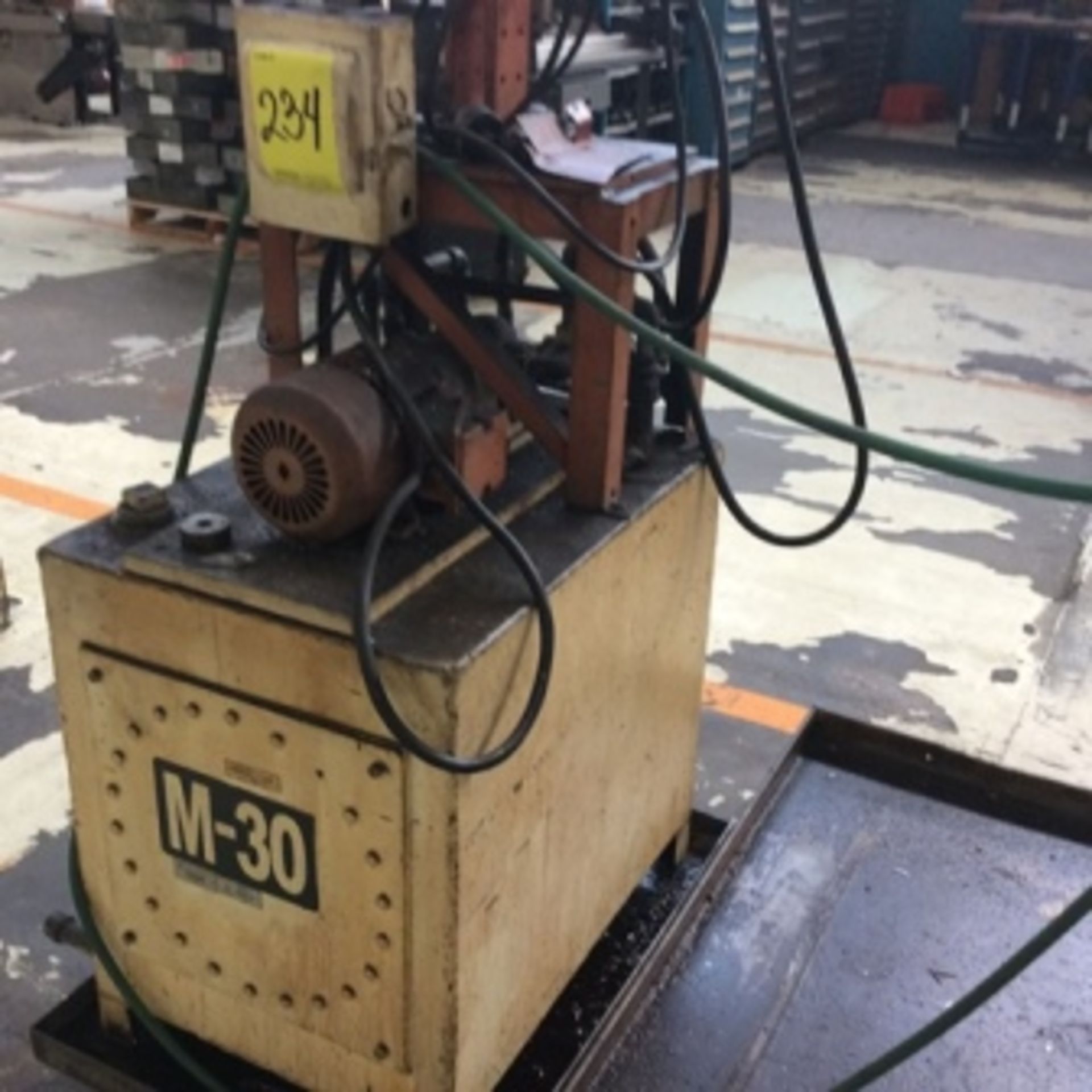 Hydraulic punching machine … - Image 4 of 6