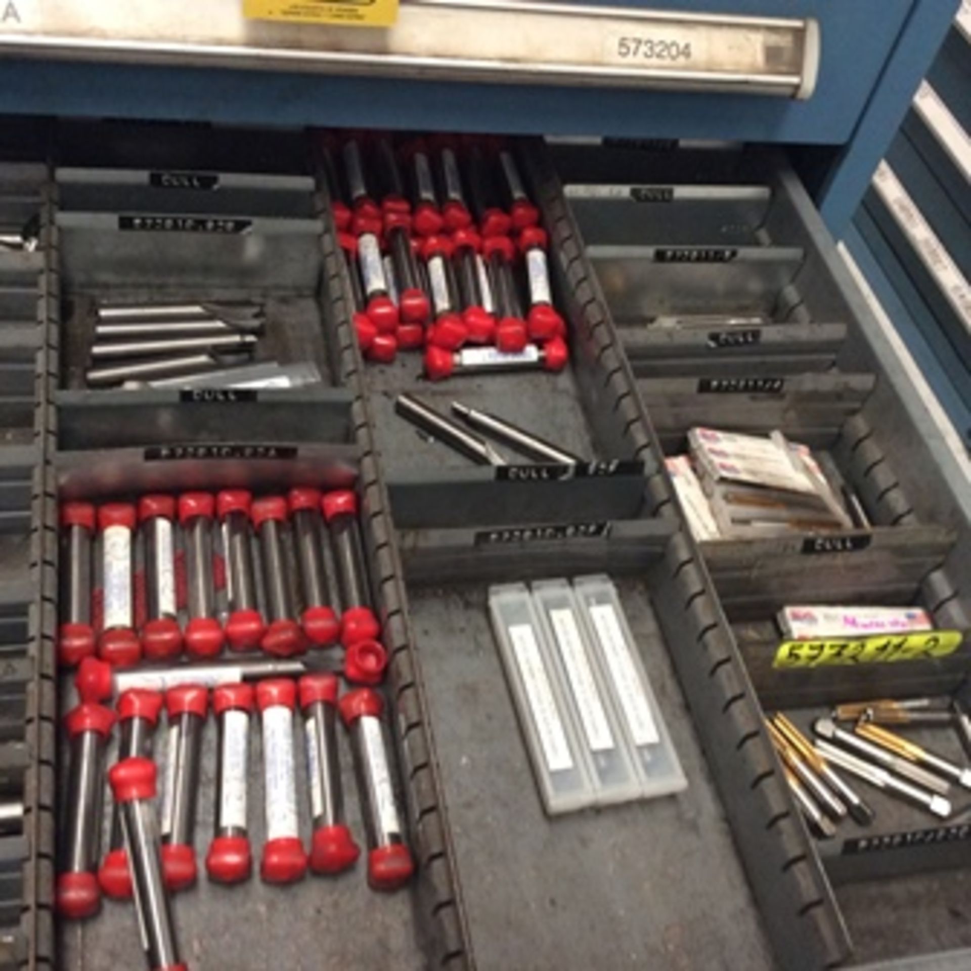 4 tool drawers with 40 drawers in total that contain attachments for CNC operations; taps, shape … - Image 16 of 25