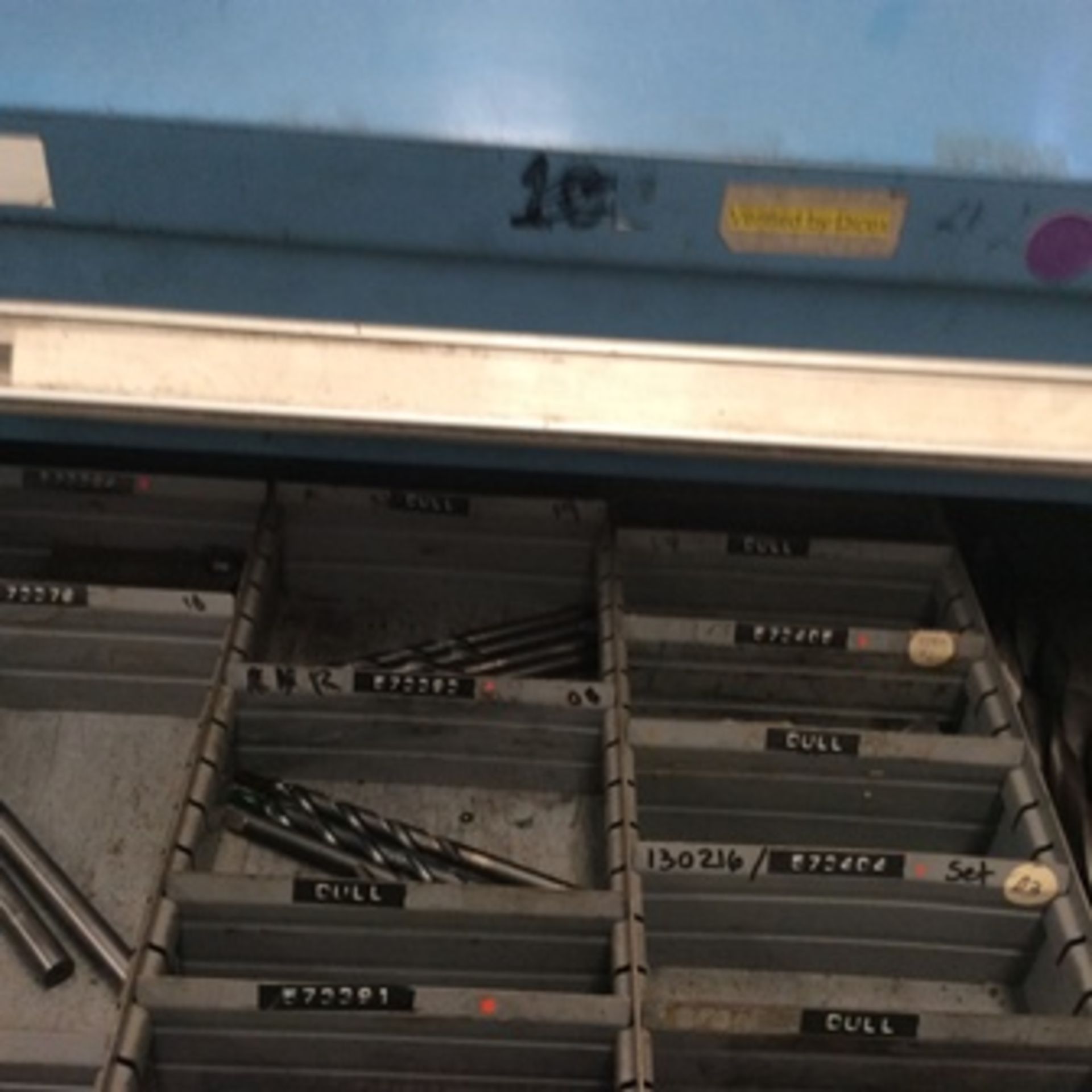 4 tool drawers with 40 drawers in total that contain attachments for CNC operations; taps, shape … - Image 11 of 25