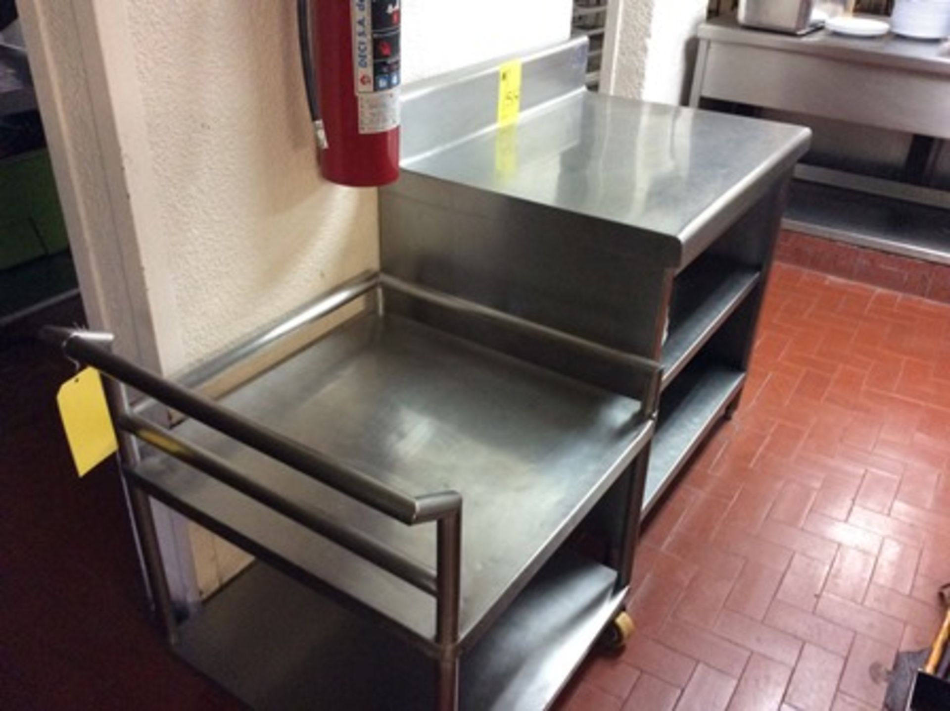 Work table in stainless steel of .90 x .70 x .90 m and stainless steel service trolley of .70 x … - Image 4 of 4