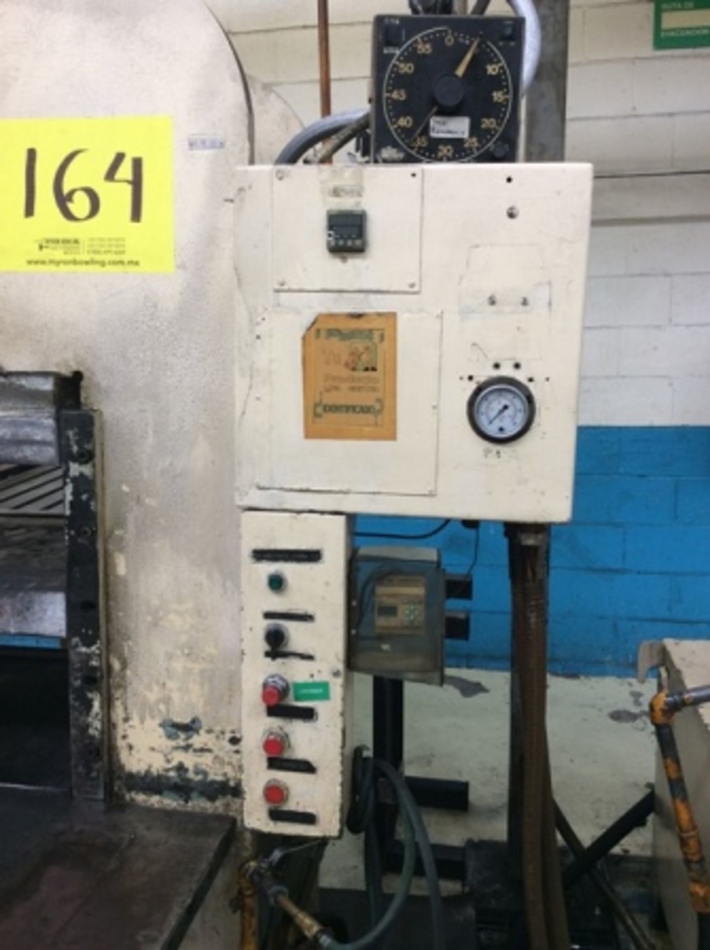 Hydraulic press brand Joyma model Mimexr, cap. 170 Ton includes two-plate oil heating system and … - Bild 5 aus 10