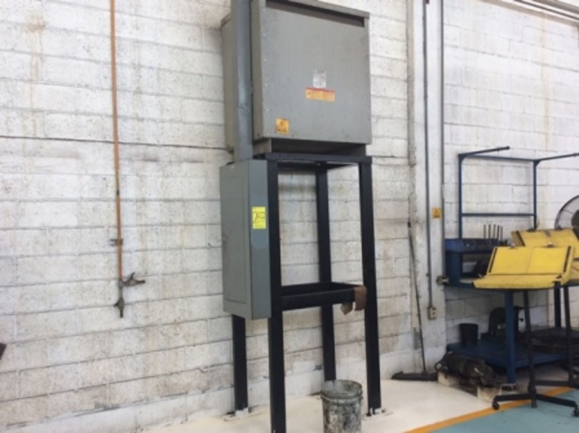 Transformer brand Victory of 200 kva primary 460, includes electric board (does not include cabl … - Image 2 of 6