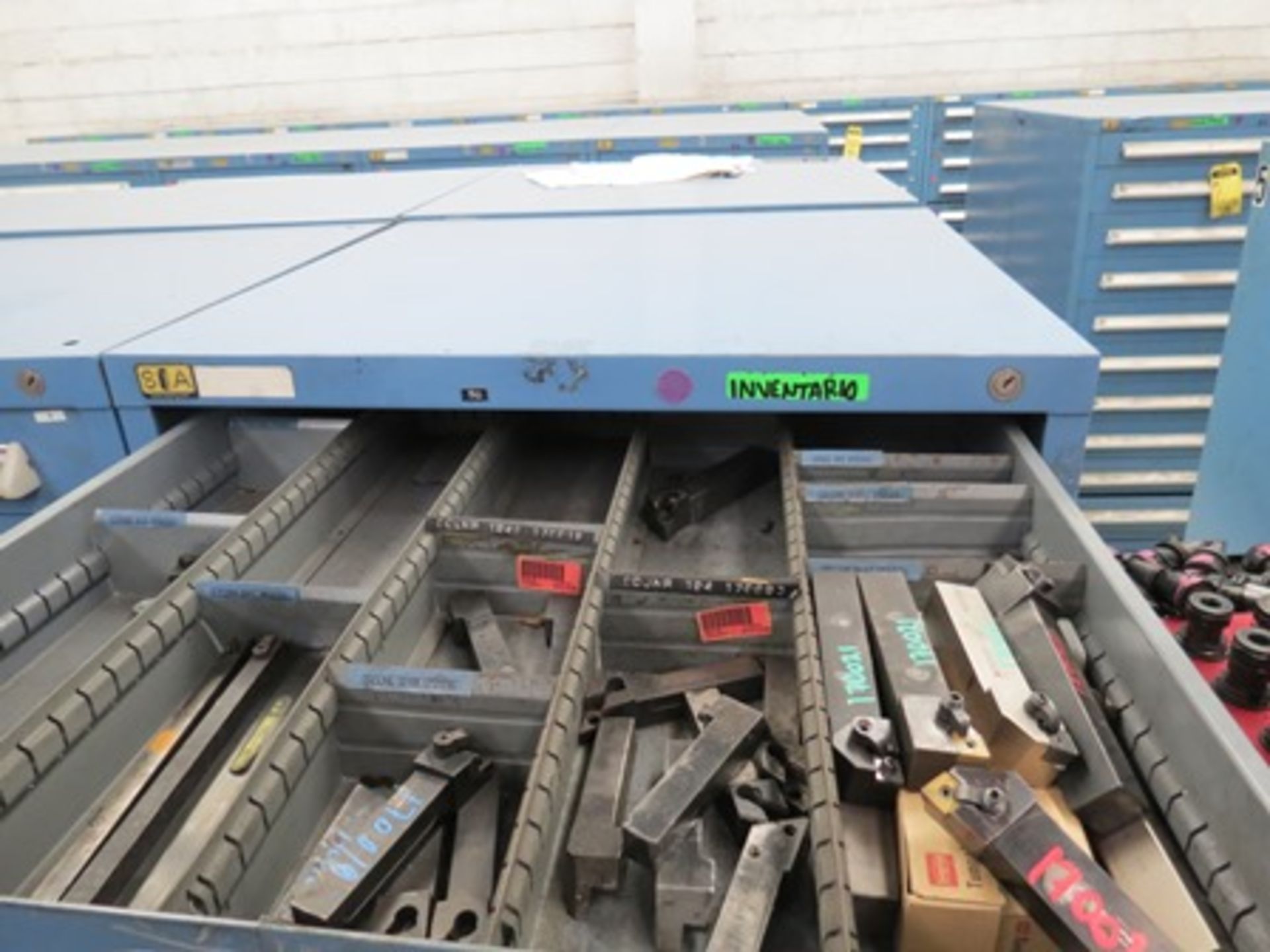 4 tool drawers with 40 drawers in total that contain attachments for turning operations; holder … - Image 6 of 17