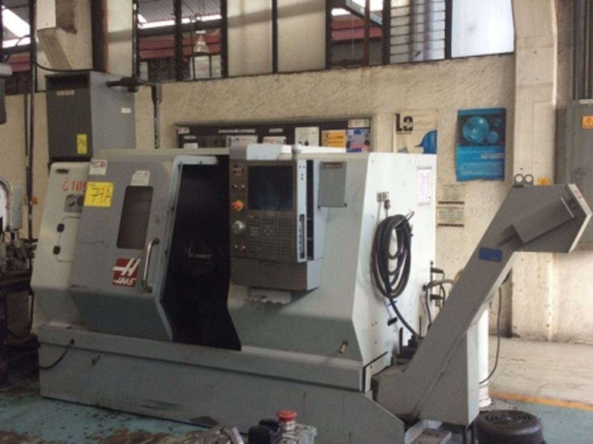 2009 Haas CNC Lathe, model SL20B series 3084722, MFG: 05/09 voltage 195/260, 30 Hp Big Bore with … - Image 20 of 30