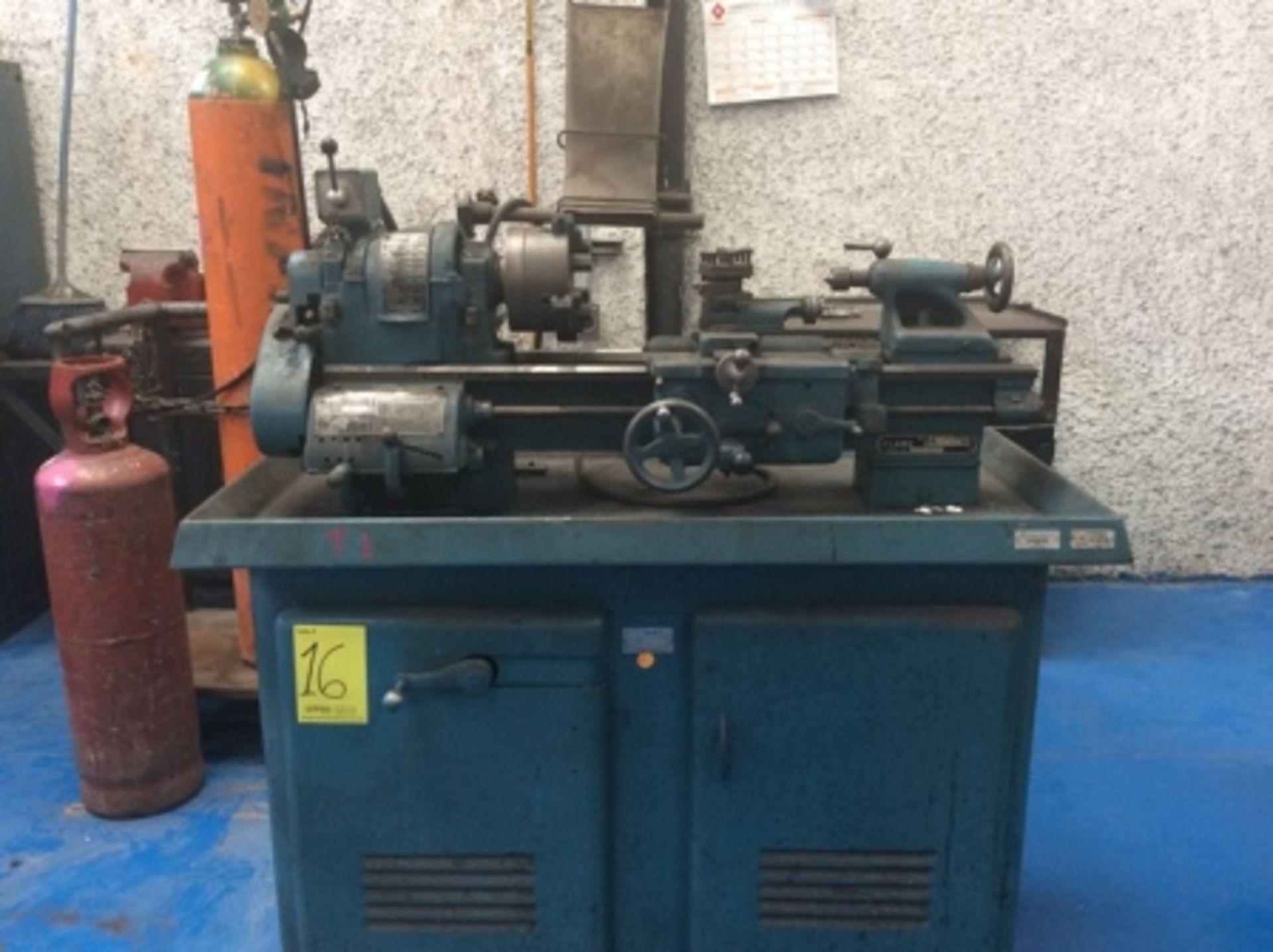 South Bend Lathe, model CL0187ZB, 3.5 "Swing and 10" between centers … - Image 2 of 7