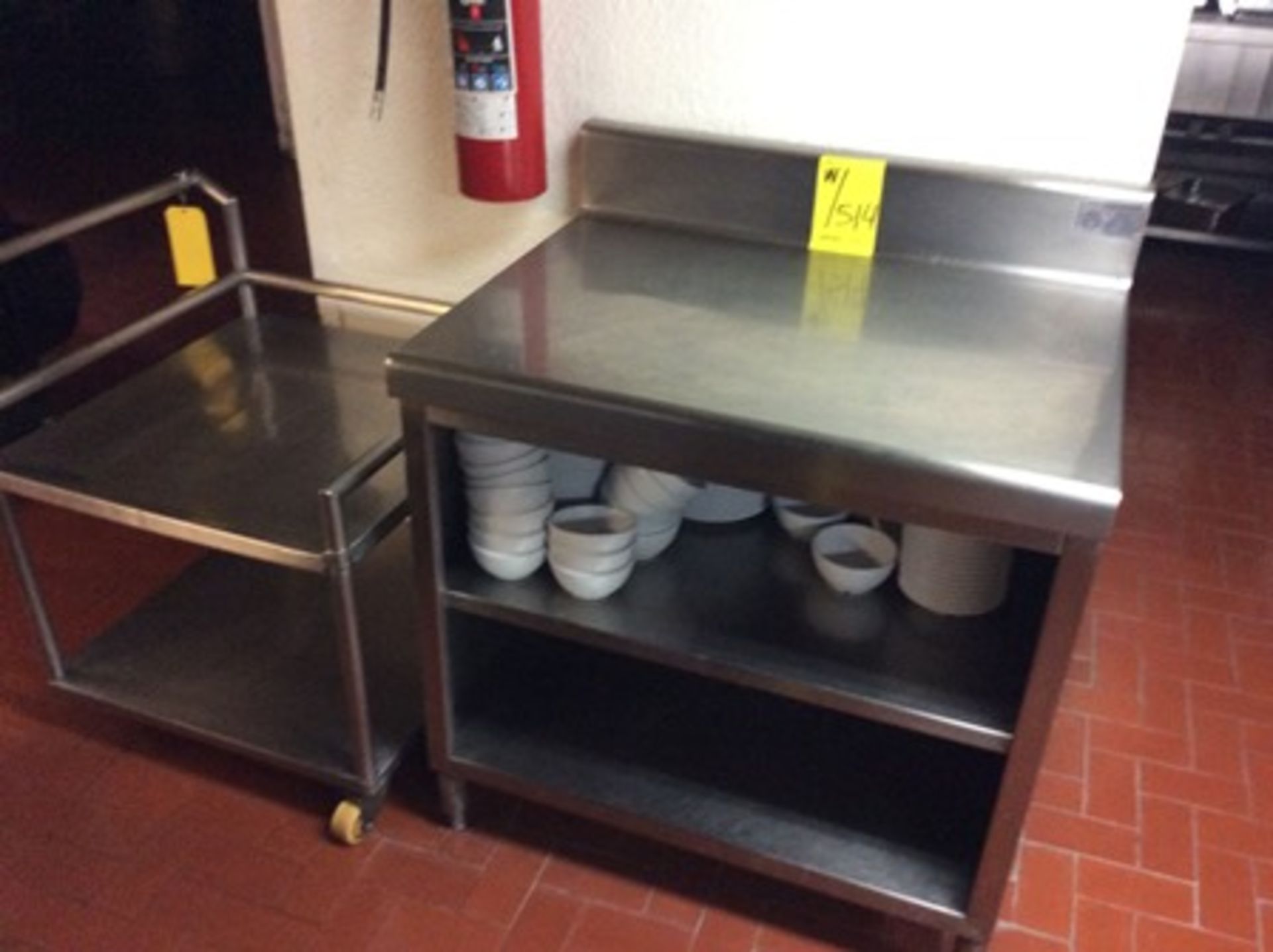 Work table in stainless steel of .90 x .70 x .90 m and stainless steel service trolley of .70 x … - Image 2 of 4