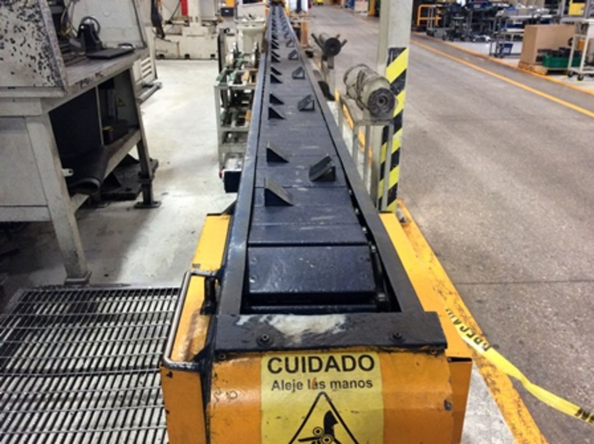 Conveyor de tableta de 17.5 m x .30 x 1.10 m accionado por motoreductor. - Image 8 of 10