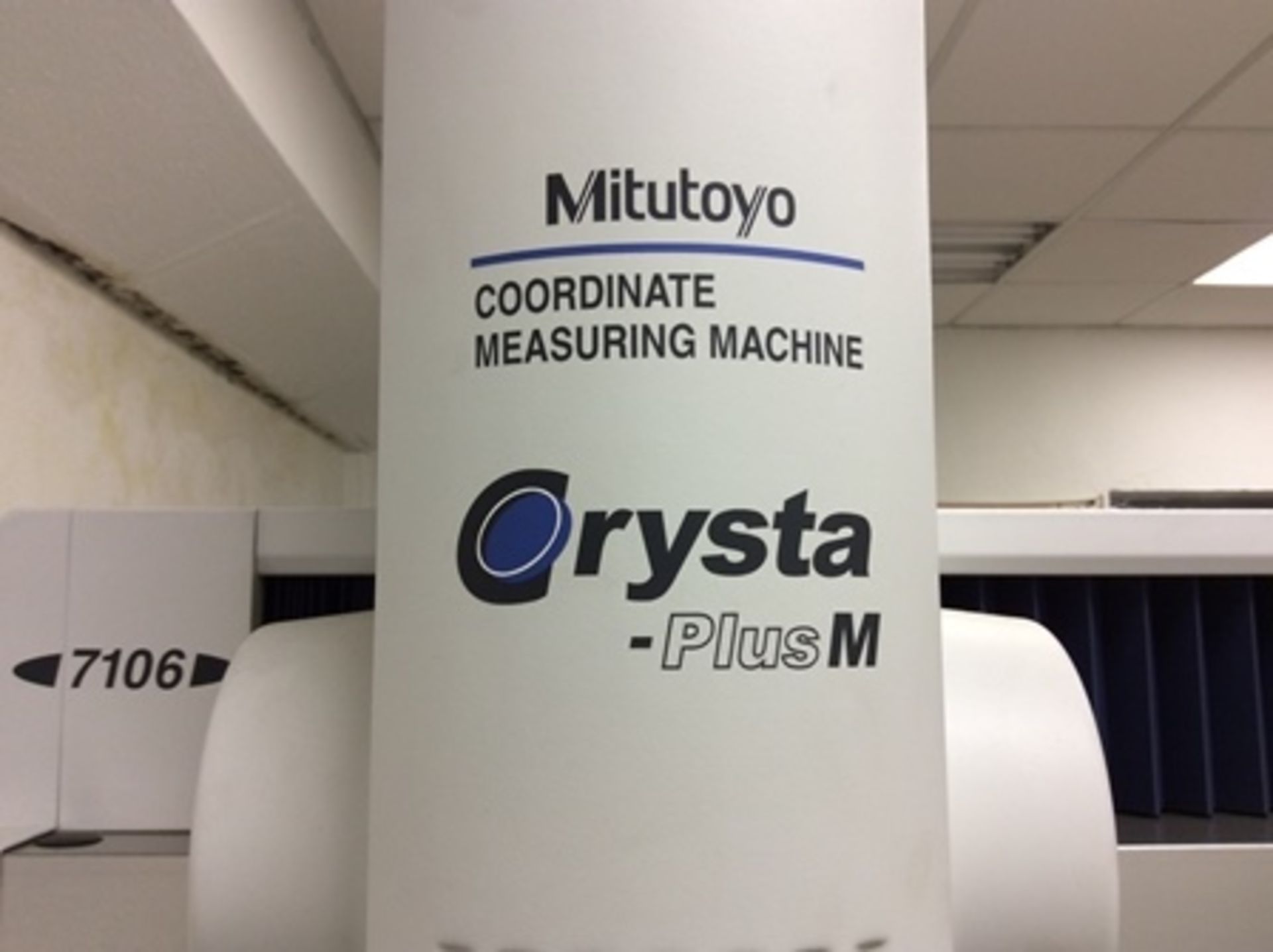 Máquina para medición por coordenadas marca Mitutoyo mod. Crystal - Plus M serie 01558810, incluye - Image 6 of 32