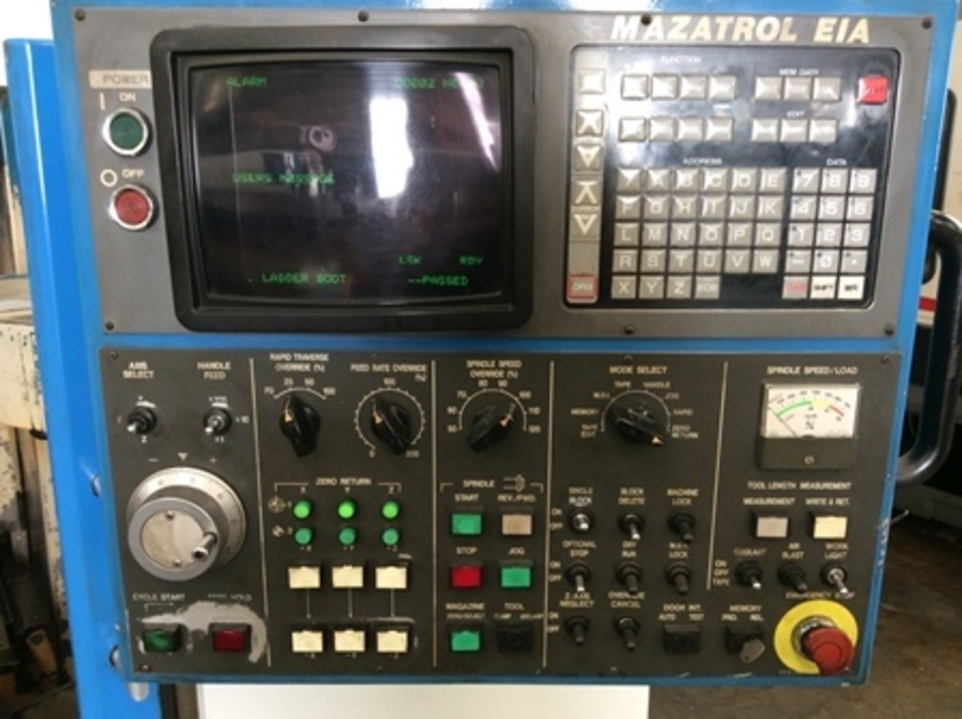 CNC vertical marca Mazak mod. VTC-41 serie 97914 año 91, carrusel de 24 porta herramientas - Image 3 of 12