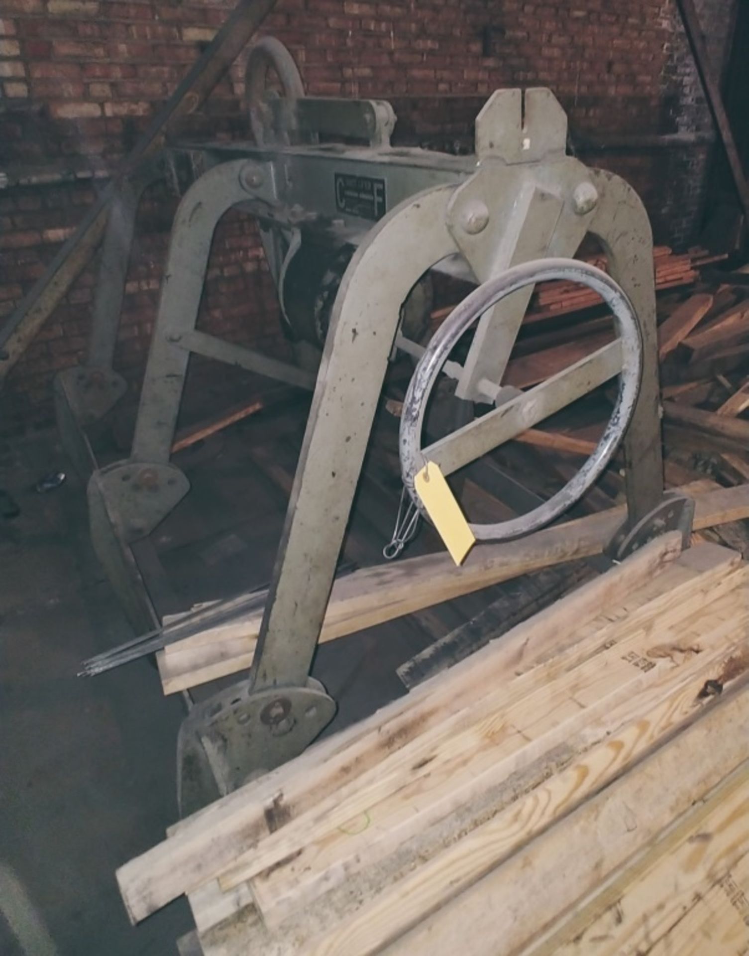 Steel handling equipment