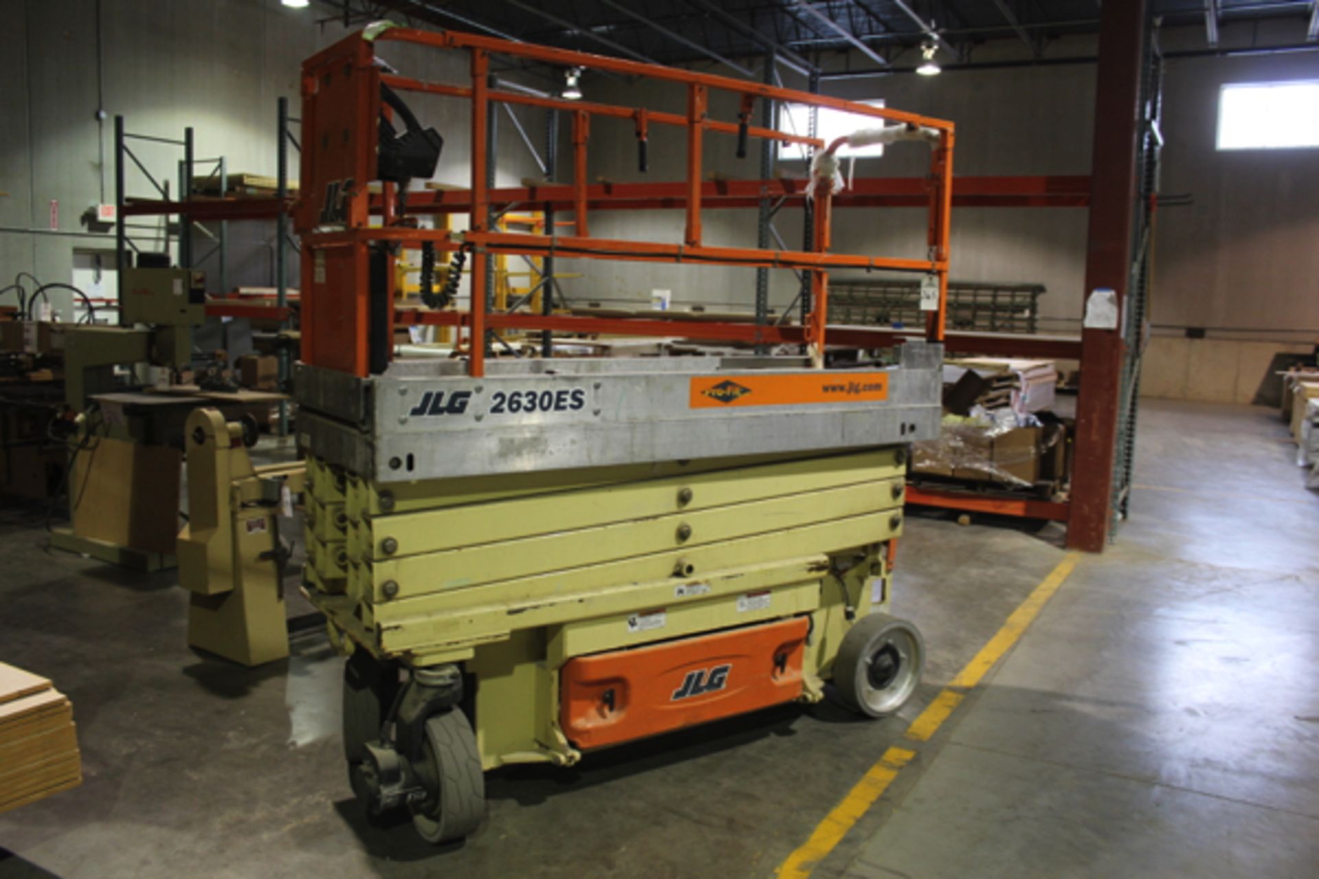 JLG Scissor Lift, M# 2630ES, S/N 02001175987 | Rigging Price: Hand Carry or Contact Rigger