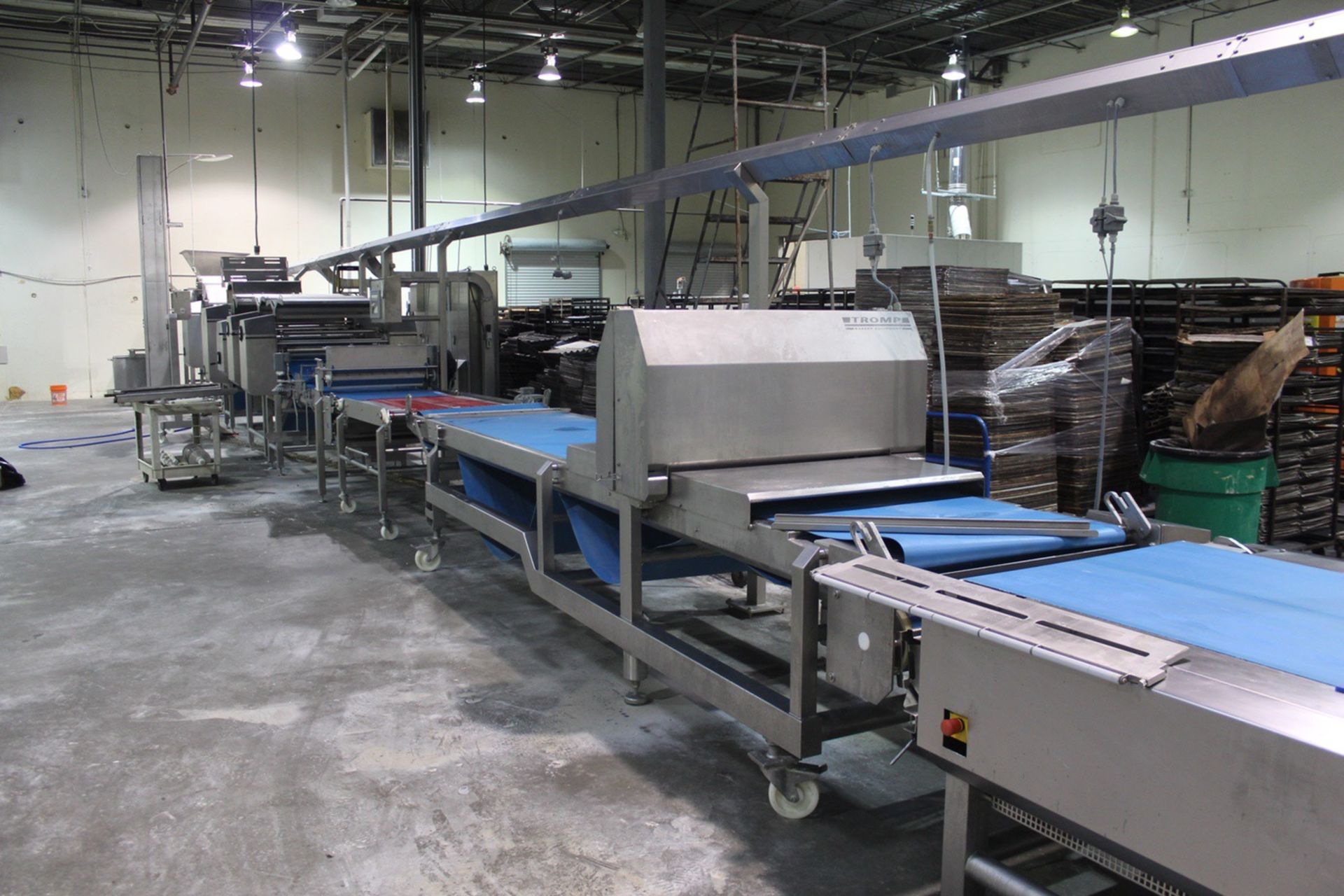 2014 Tromp 800mm Sheeted Bread Line, Chunker Through Tray Feeding| Rigging and Loading Fee: $7500 - Image 12 of 22