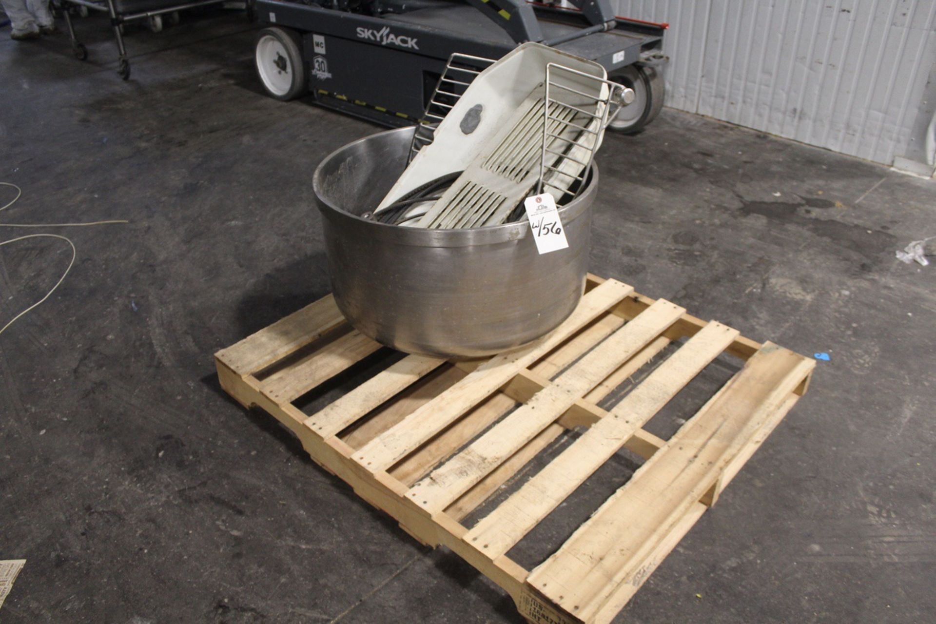 Clamshell Mixer, (Out of Service) | Rigging and Loading Fee: $10 - Image 2 of 2