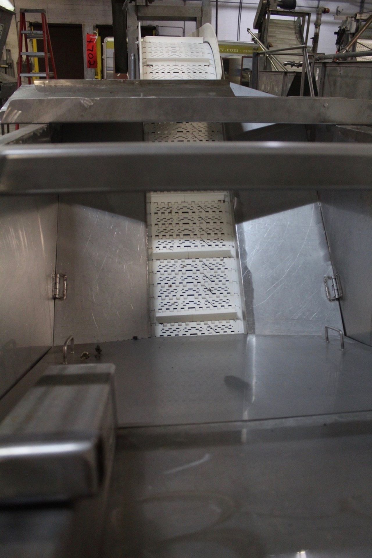 Cherry Bulk Receiving/Wash Hopper, W/ 13" Elevator Conveyor | Rigging: $225 - Image 2 of 2
