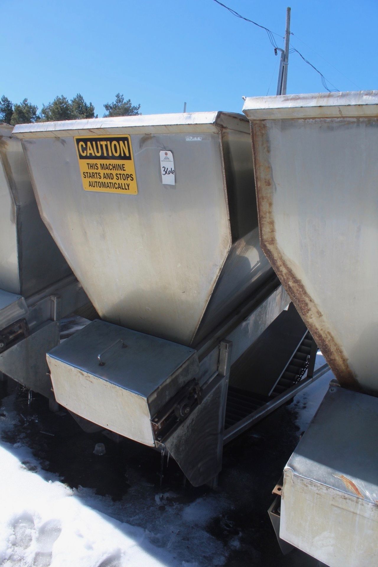 Bulk Apple Unloading Hopper/Rinser, W/ 24" Elevator Conveyor | Rigging: $210