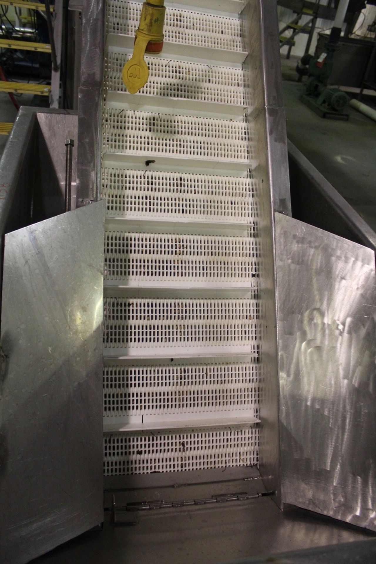 Cherry Bulk Receiving/Wash Hopper, W/ 18" Elevator Conveyor | Rigging: $275 - Image 2 of 2