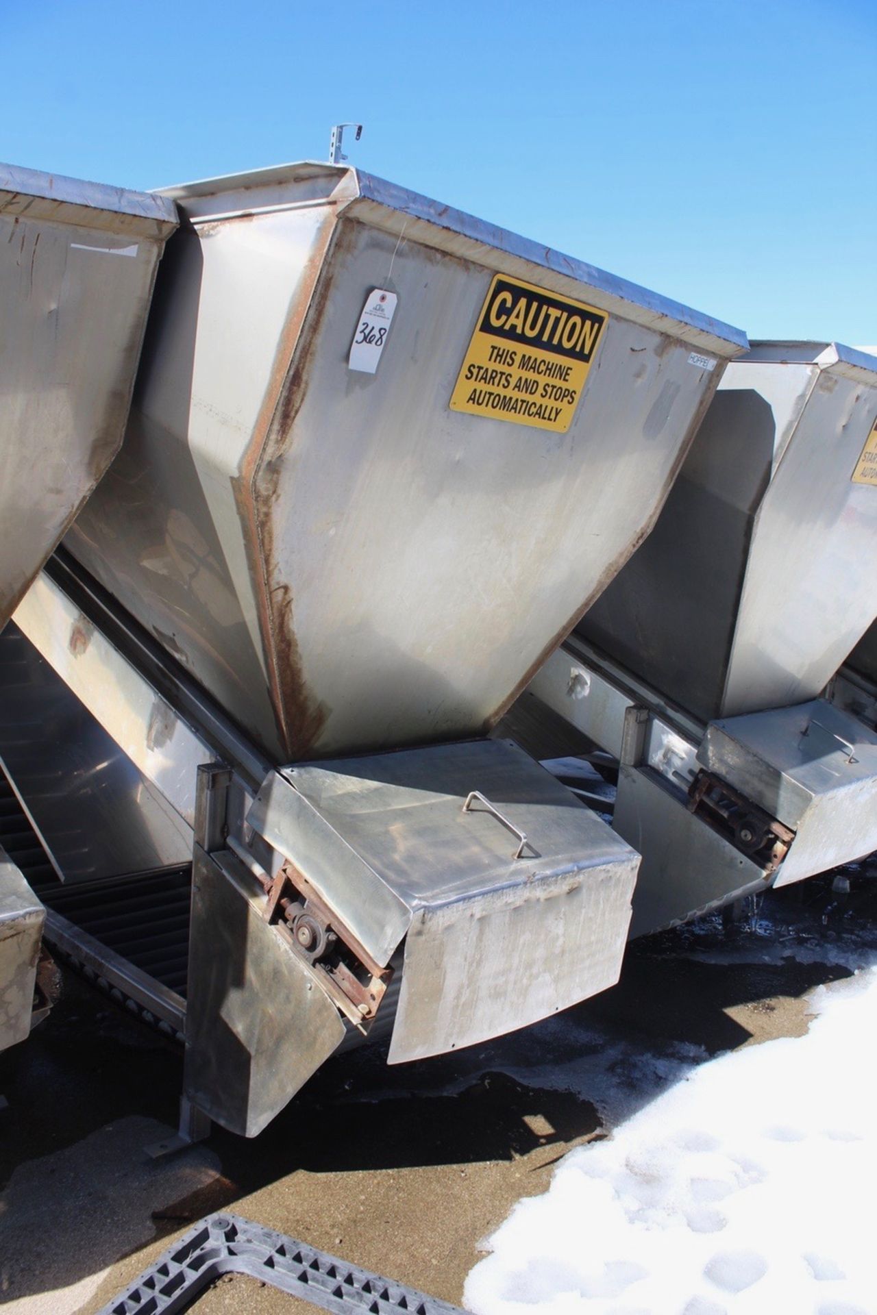 Bulk Apple Unloading Hopper/Rinser, W/ 24" Elevator Conveyor | Rigging: $210