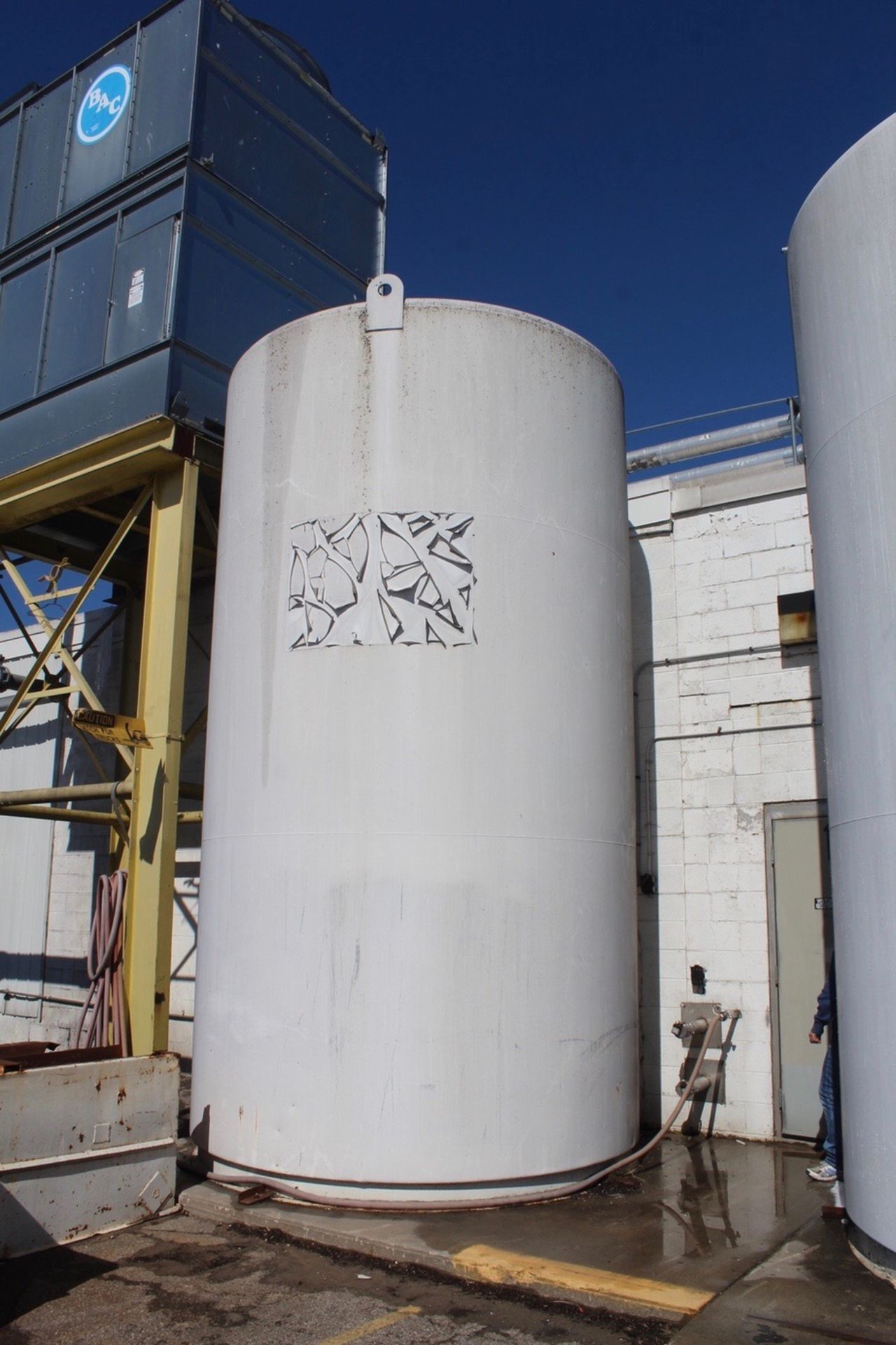 DCI Jacketed, Agitated 7,000 Gallon Storage Silo, Alcove Front | Rigging: Contact Rigger - Image 2 of 6