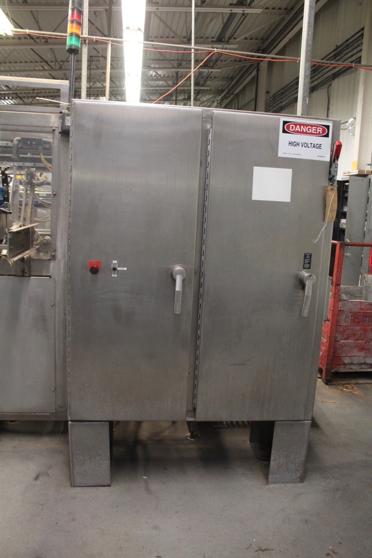 SWF 4 Oz. Case Packer, W/ Box Erector, Stager & Controls | Subject to Bulk 149B | Rigging: $4200 - Image 8 of 8