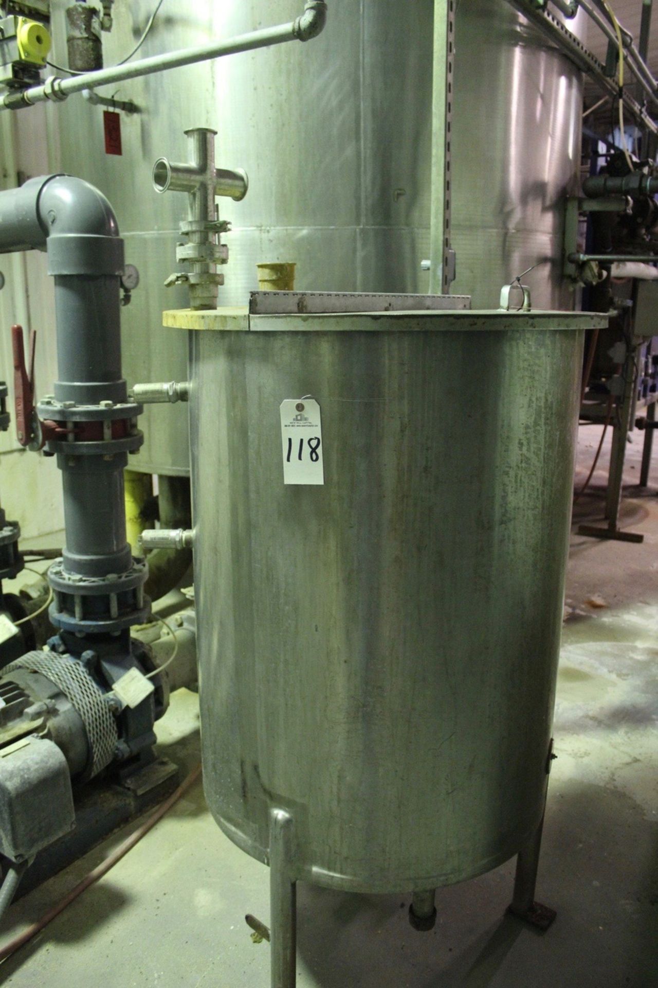 Stanless Steel 100 Gallon Mixing Tank | Rigging: $85