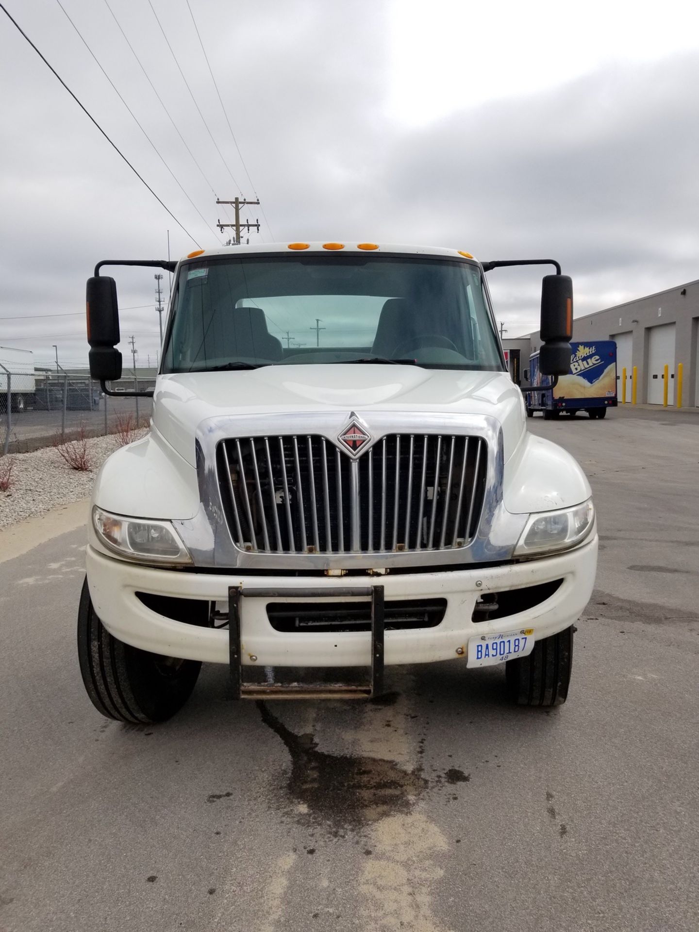 2006 International 4400 SBA 4X2 Single Axle Day Cab, Mileage: 230,180, VIN# 1HSMKAAN16H204562 - Image 30 of 42