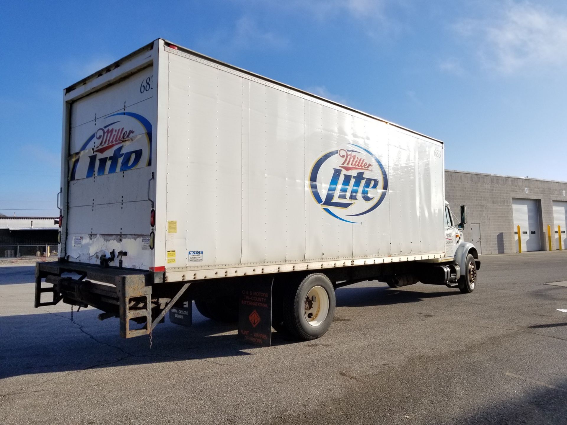 2001 International 4700 4X2 Box Truck, Mileage: 168,204, VIN# 1HTSCAAMX1H390683 - Image 3 of 32