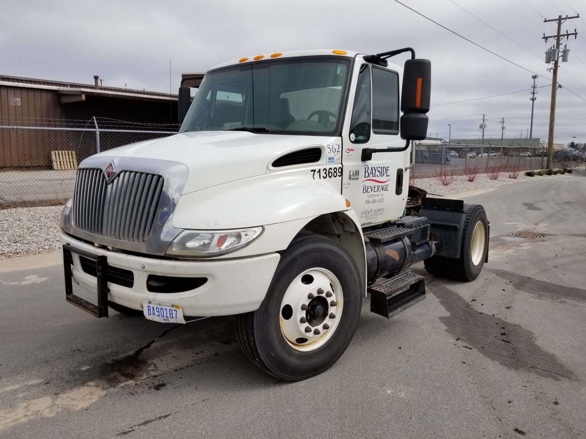 2006 International 4400 SBA 4X2 Single Axle Day Cab, Mileage: 230,180, VIN# 1HSMKAAN16H204562