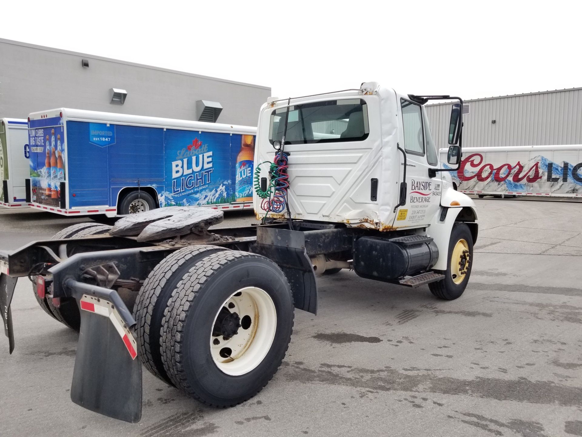 2004 International 4300 SBA 4X Single Axle Day Cab, Mileage: 215,807, VIN# 1HSMMAAN34H660635 - Image 3 of 43