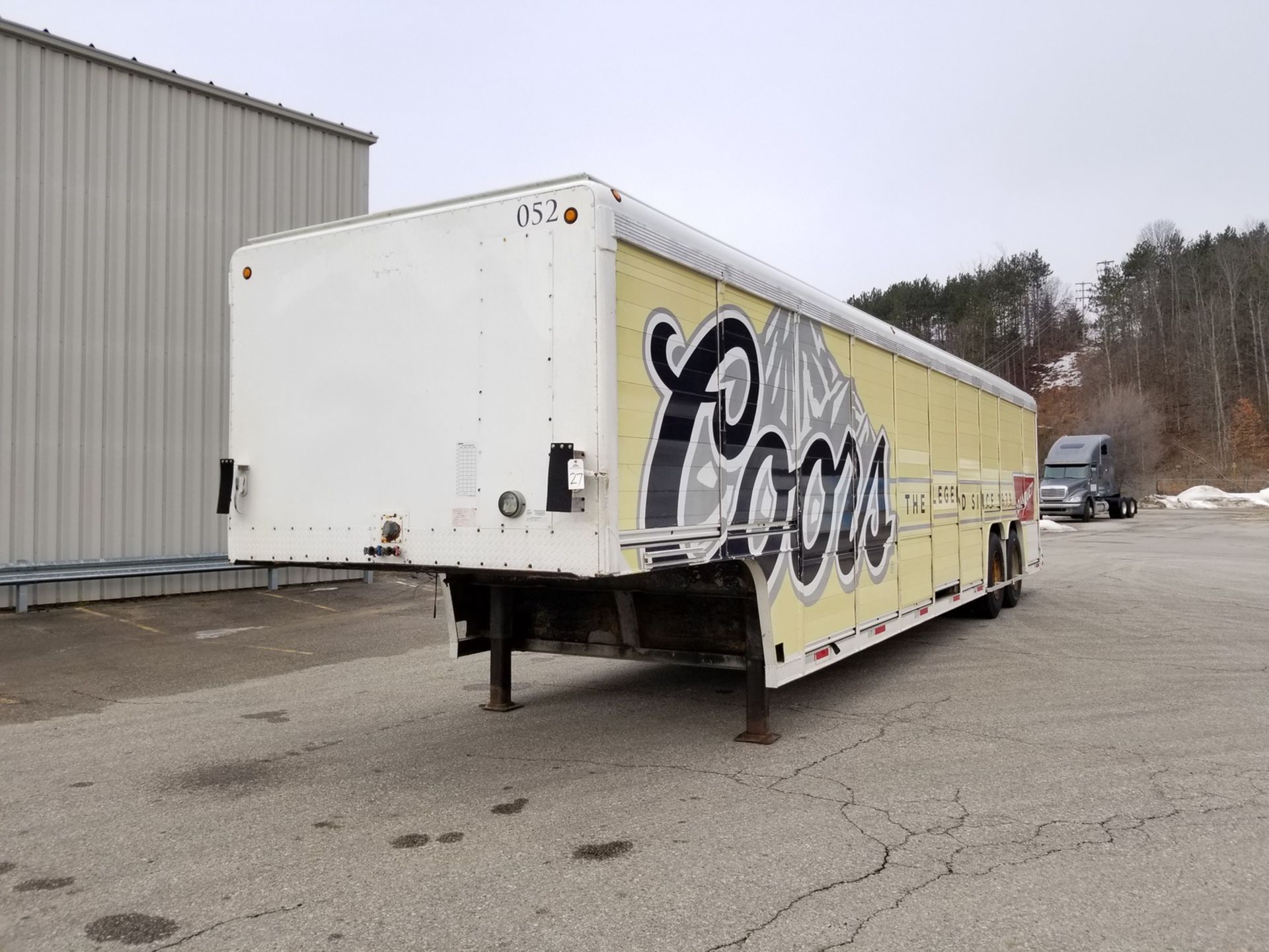 1994 Centaur Tandem Axle 20-Bay Beverage Delivery Trailer, VIN# 1C91ARR25RC002052